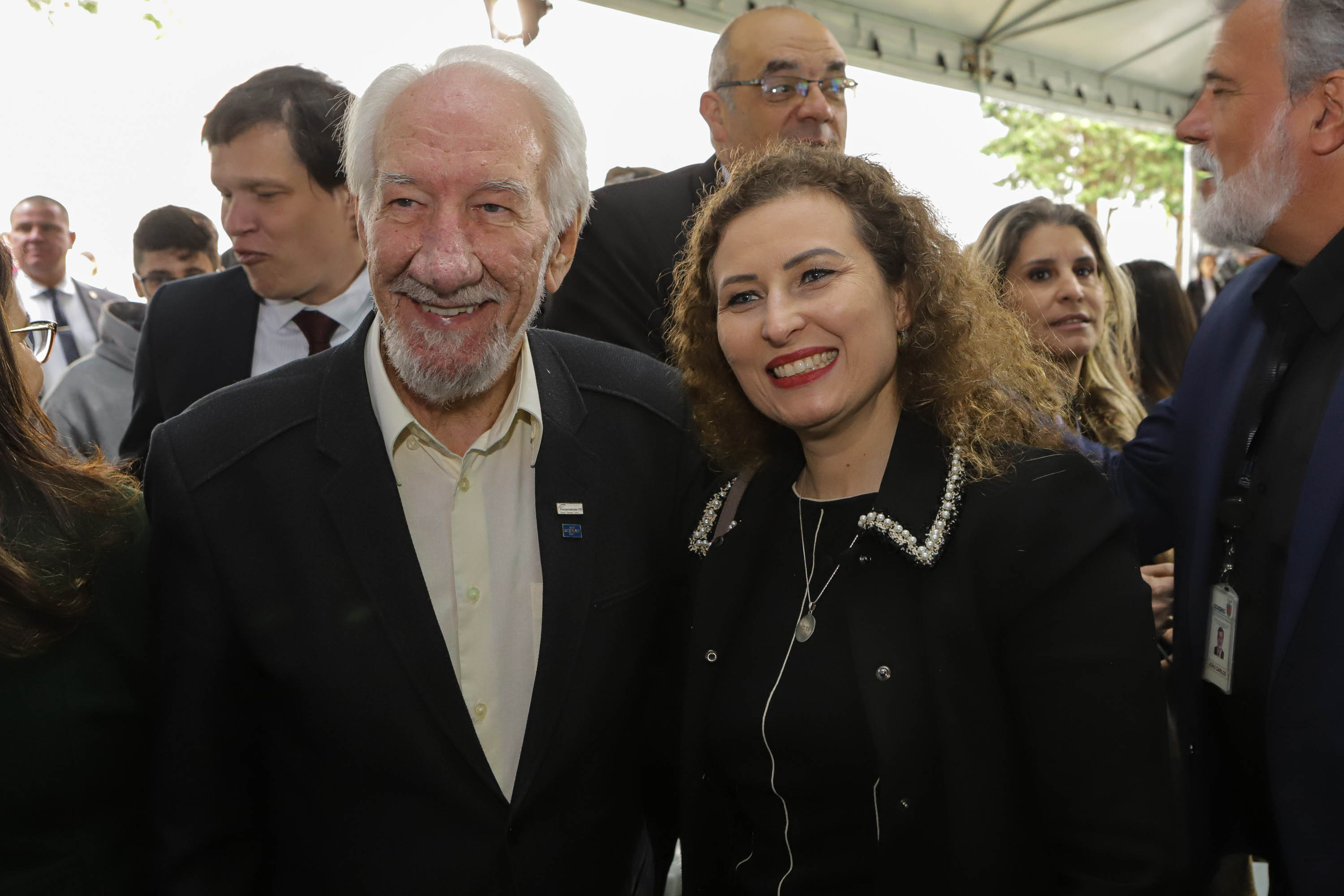 Pinhais, 01 de novembro de 2022 - Evento de entrega de veículos, benfeitorias e formalização de parceria com o governo israelense que aconteceu no Colégio Agricola Nilton Freire Maia.