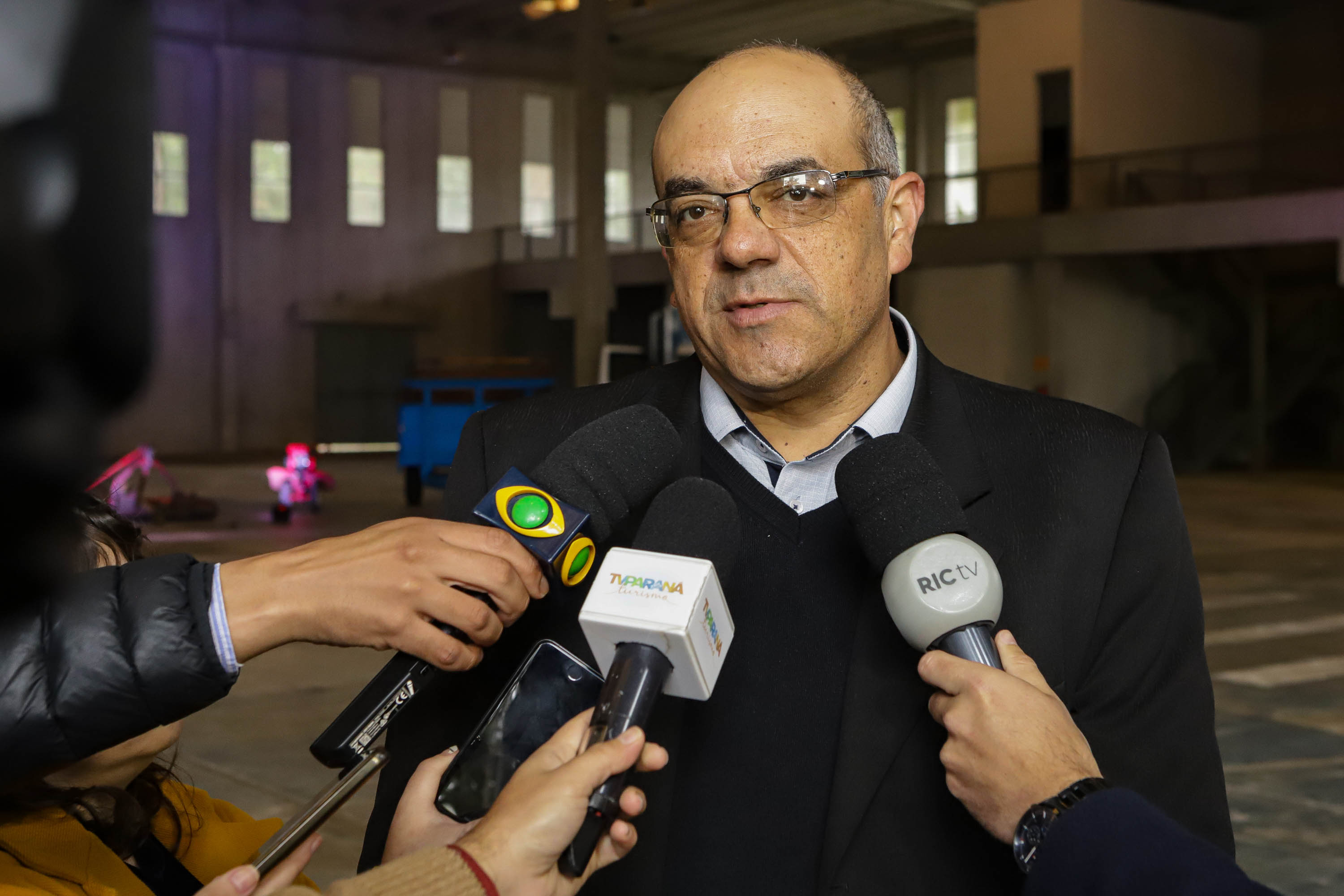 Pinhais, 01 de novembro de 2022 - Evento de entrega de veículos, benfeitorias e formalização de parceria com o governo israelense que aconteceu no Colégio Agricola Nilton Freire Maia.