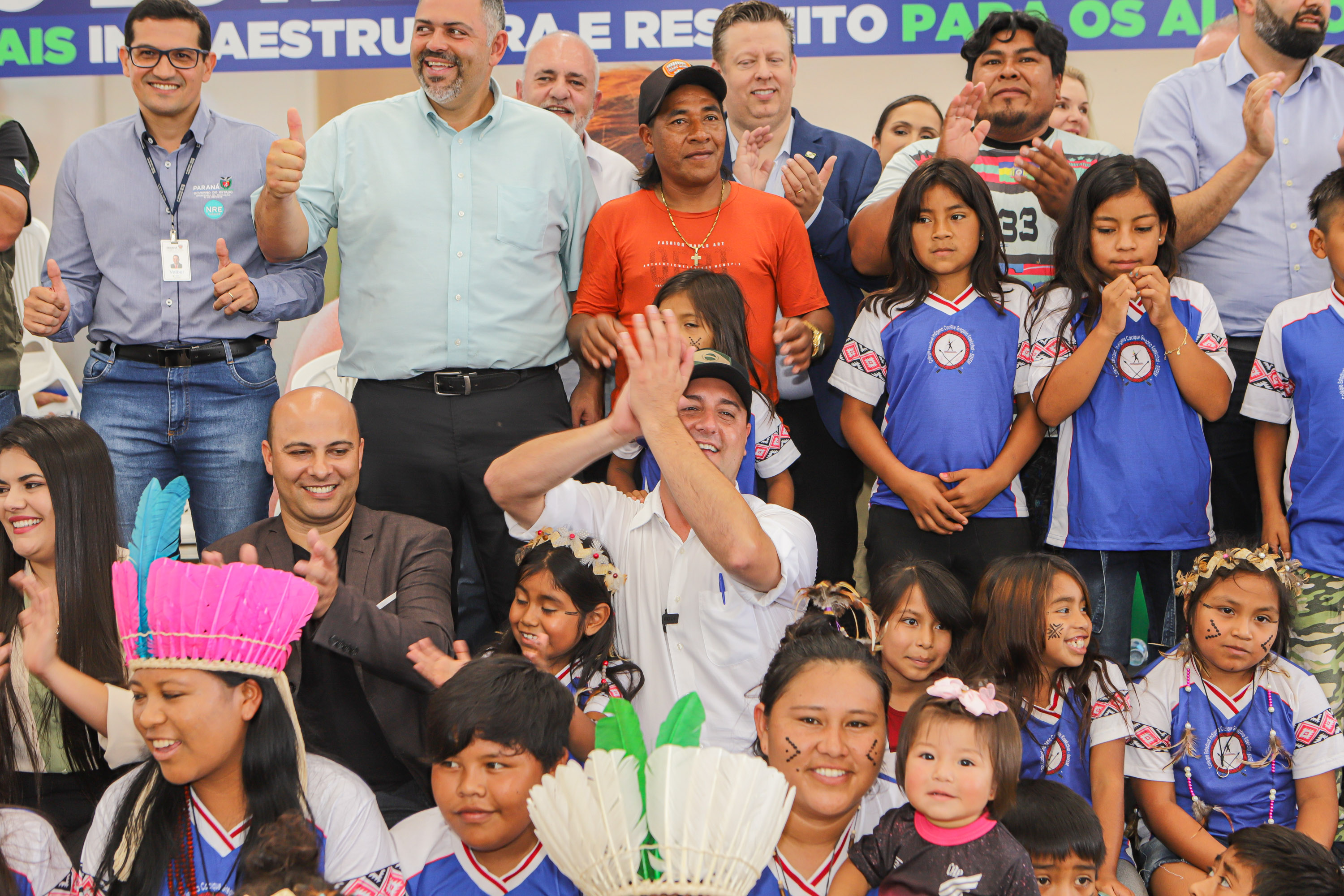 Manoel Ribas, 02 de fevereiro do 2023 - O governador Carlos Massa Ratinho Junior entregou na manhã desta quinta-feira as obras de ampliação no Colégio Estadual Indígena Cacique Gregório Kaekchot, na terra indigina Ivaí.