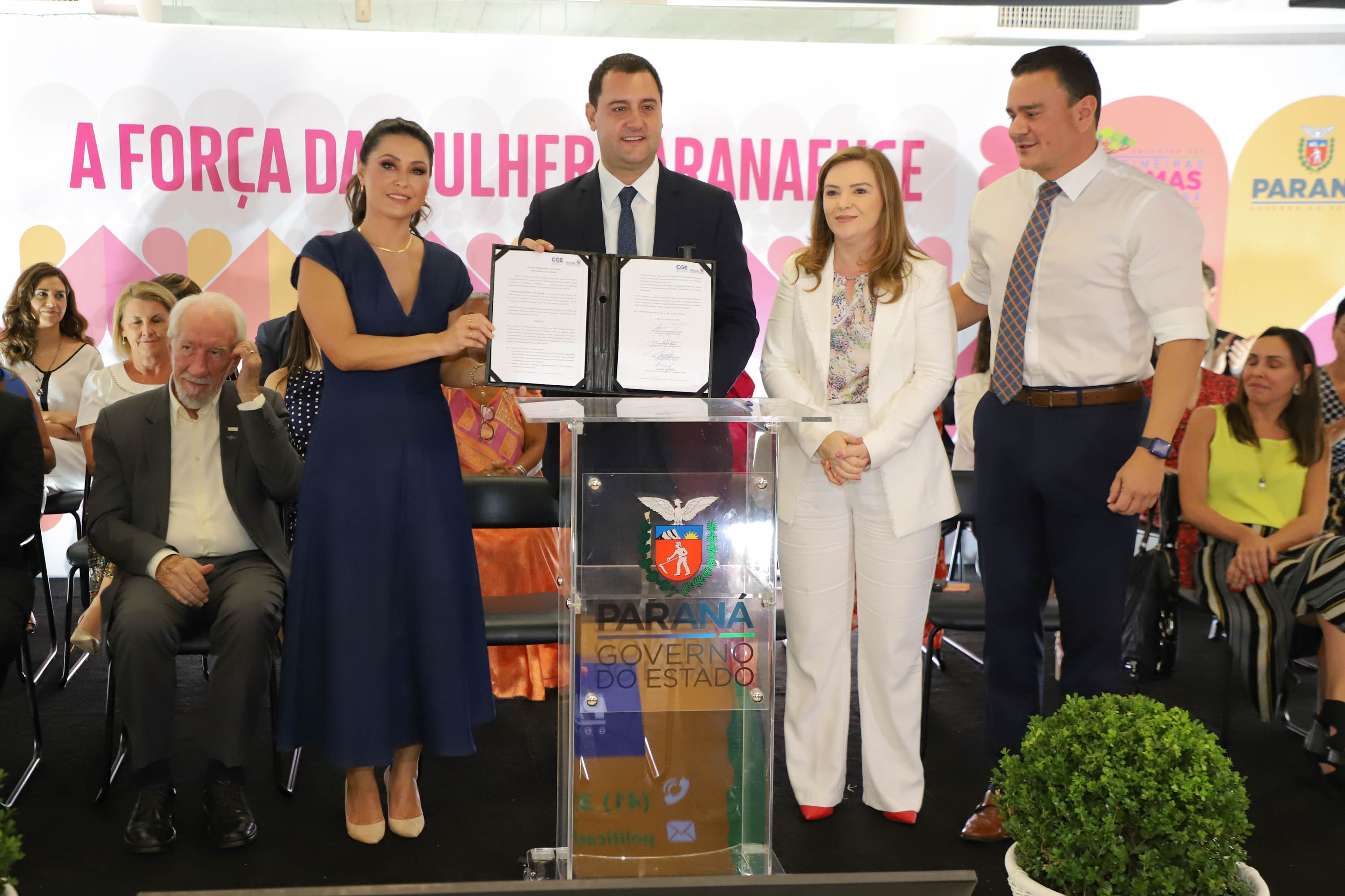 Governador sanciona lei que cria o Fundo Estadual dos Direitos da Mulher