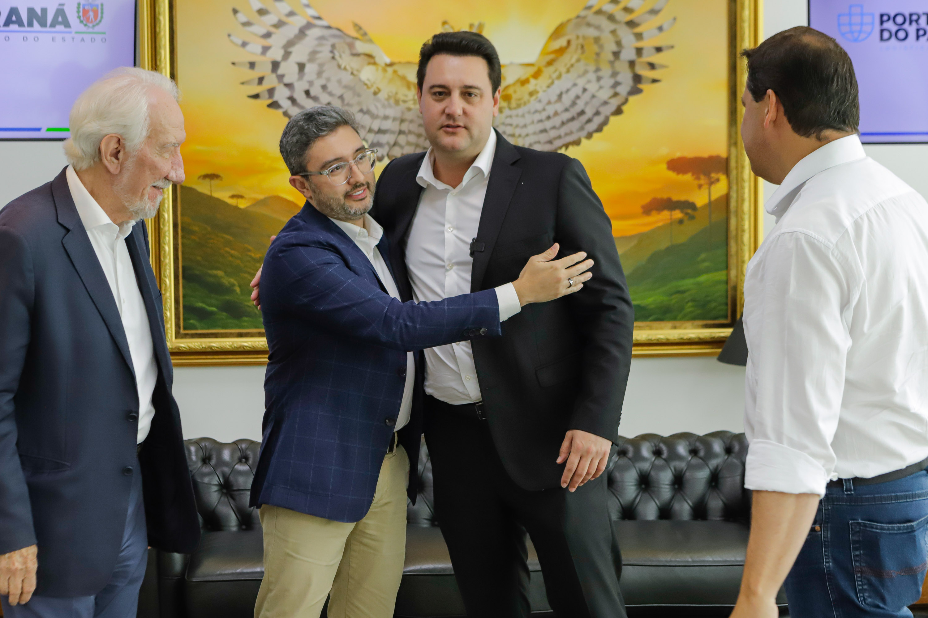 Portos paranaenses quebram recorde histórico com 60 milhões de toneladas em 2023