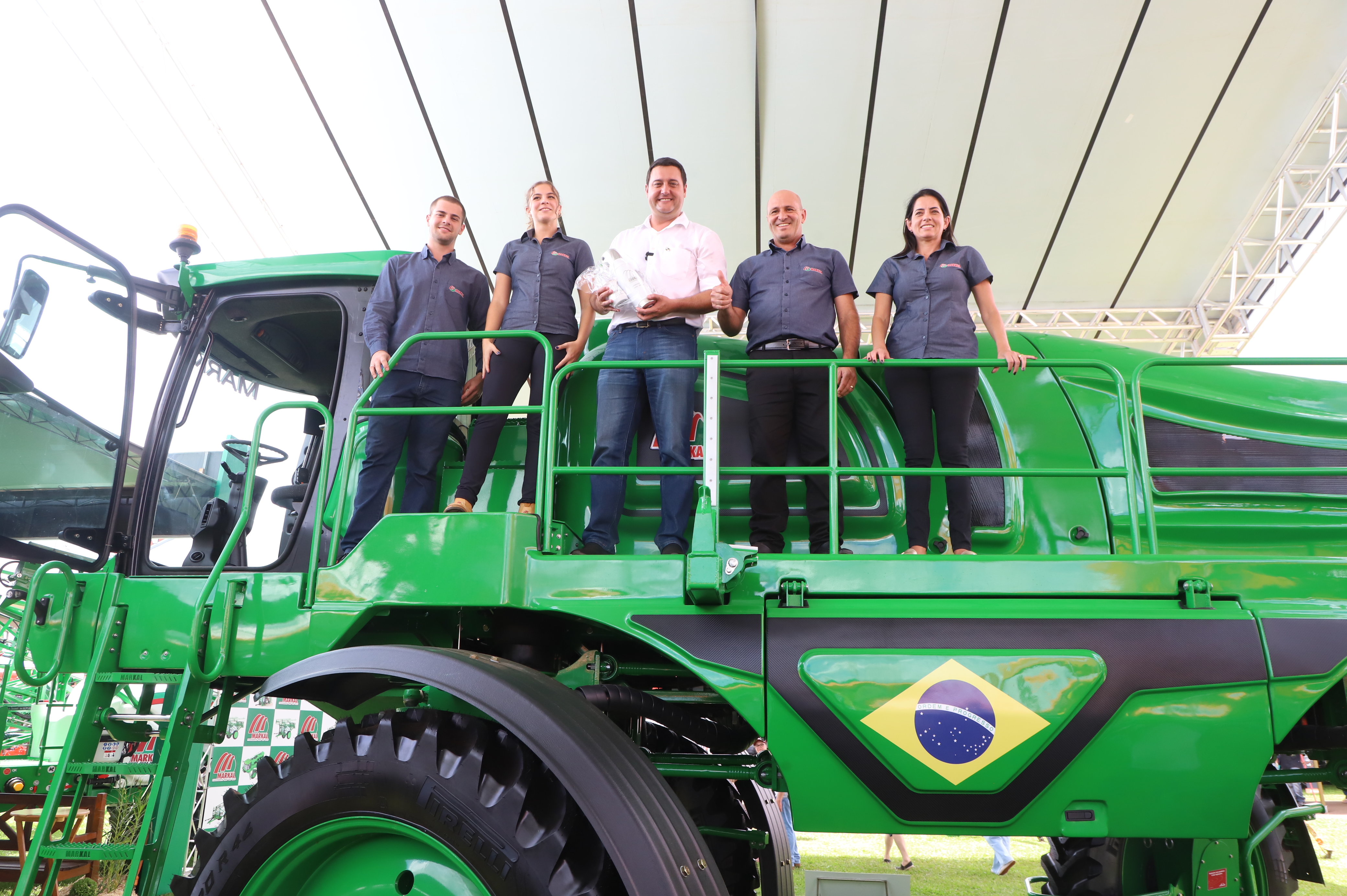 Agronegócio puxa bons números da economia, afirma Ratinho Junior no Show Rural