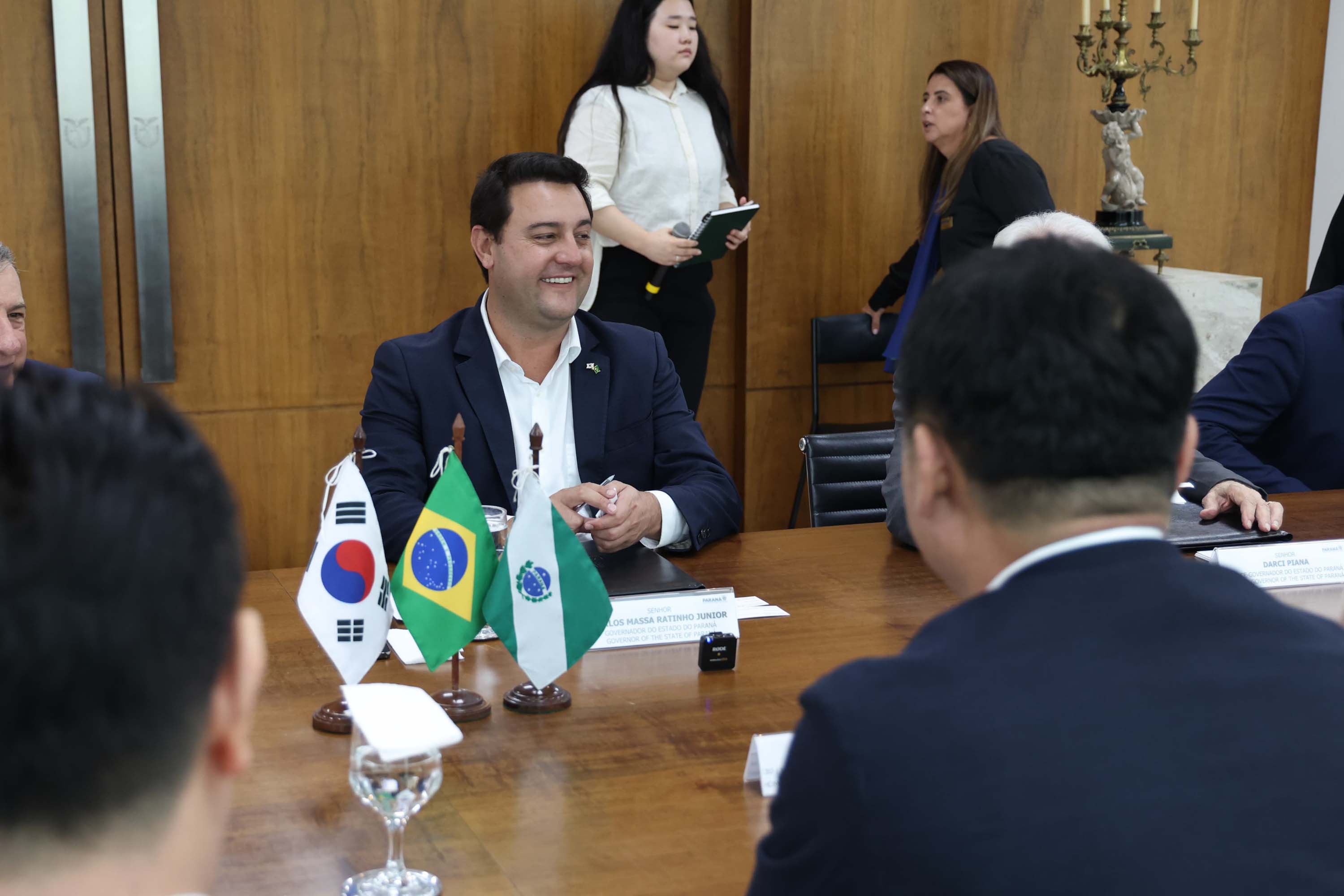 Paraná firma acordo com a LG para receber nova fábrica no Brasil