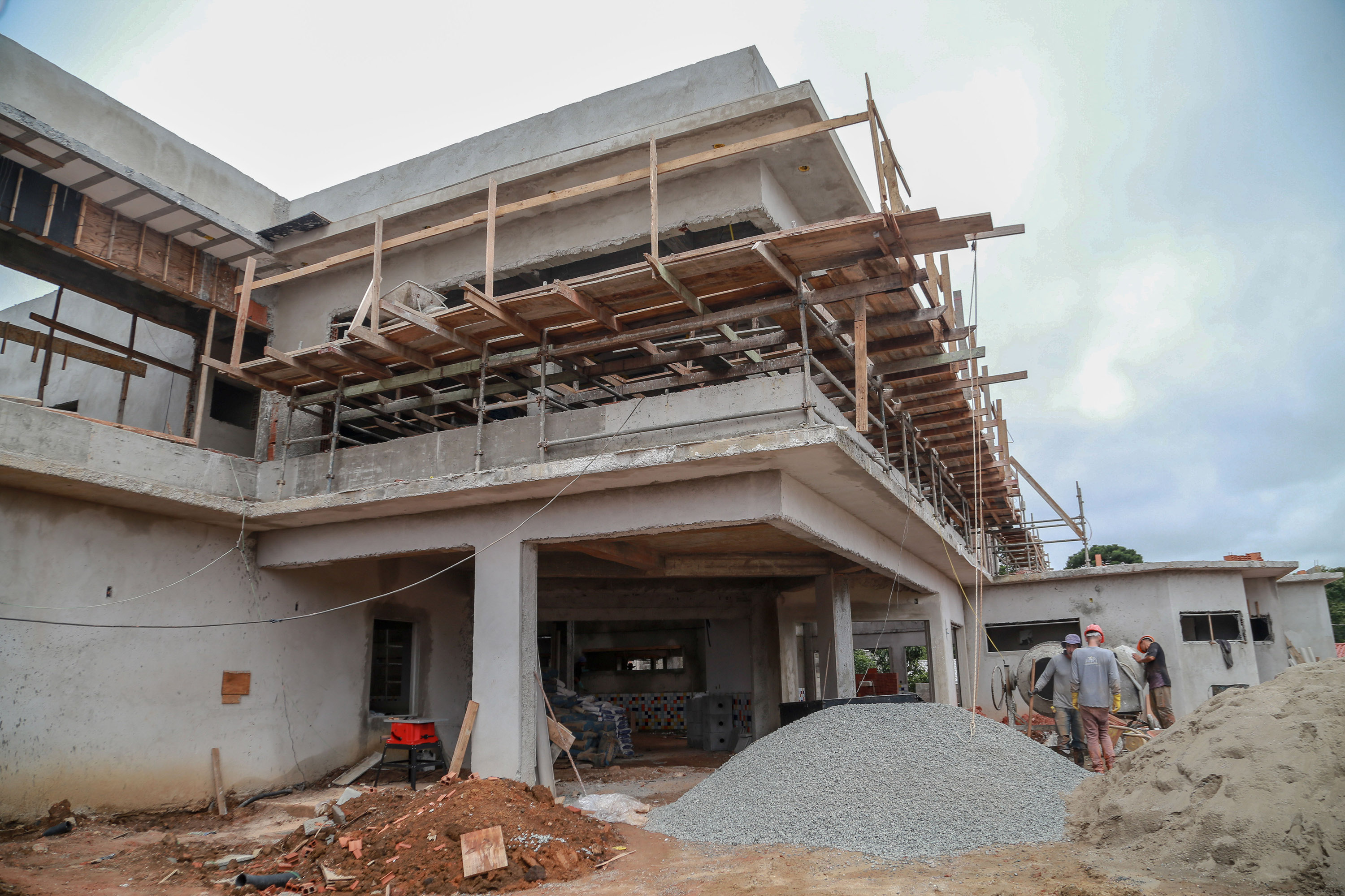 Governo investe R$ 150 milhões em CMEIs e escolas municipais de 106 cidades do Paraná