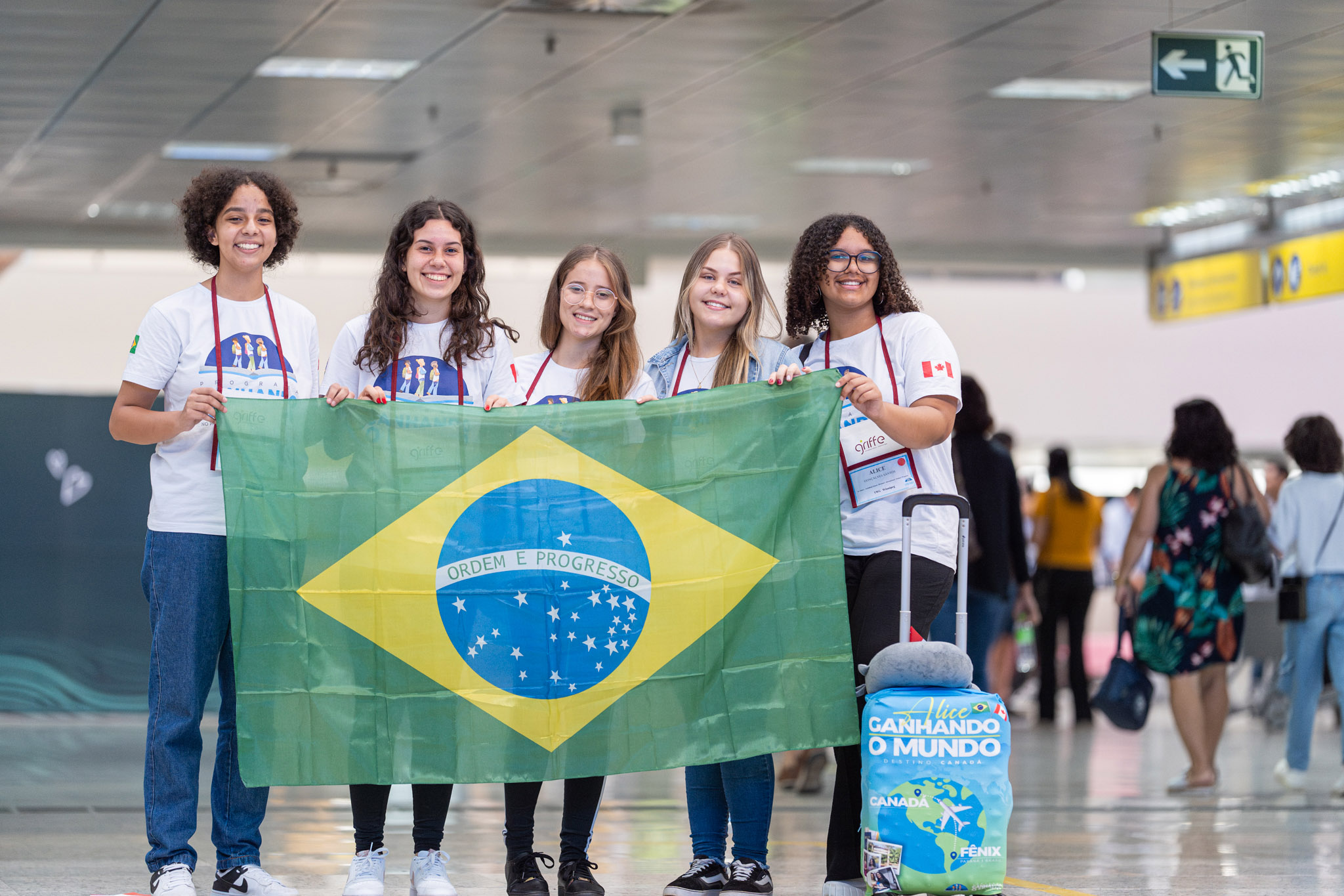 O programa da Secretaria da Educação (Seed-PR) já mandou 1.240 alunos da rede estadual a outros países, com 781 meninas explorando diferentes viagens, o que representa 62% do total.