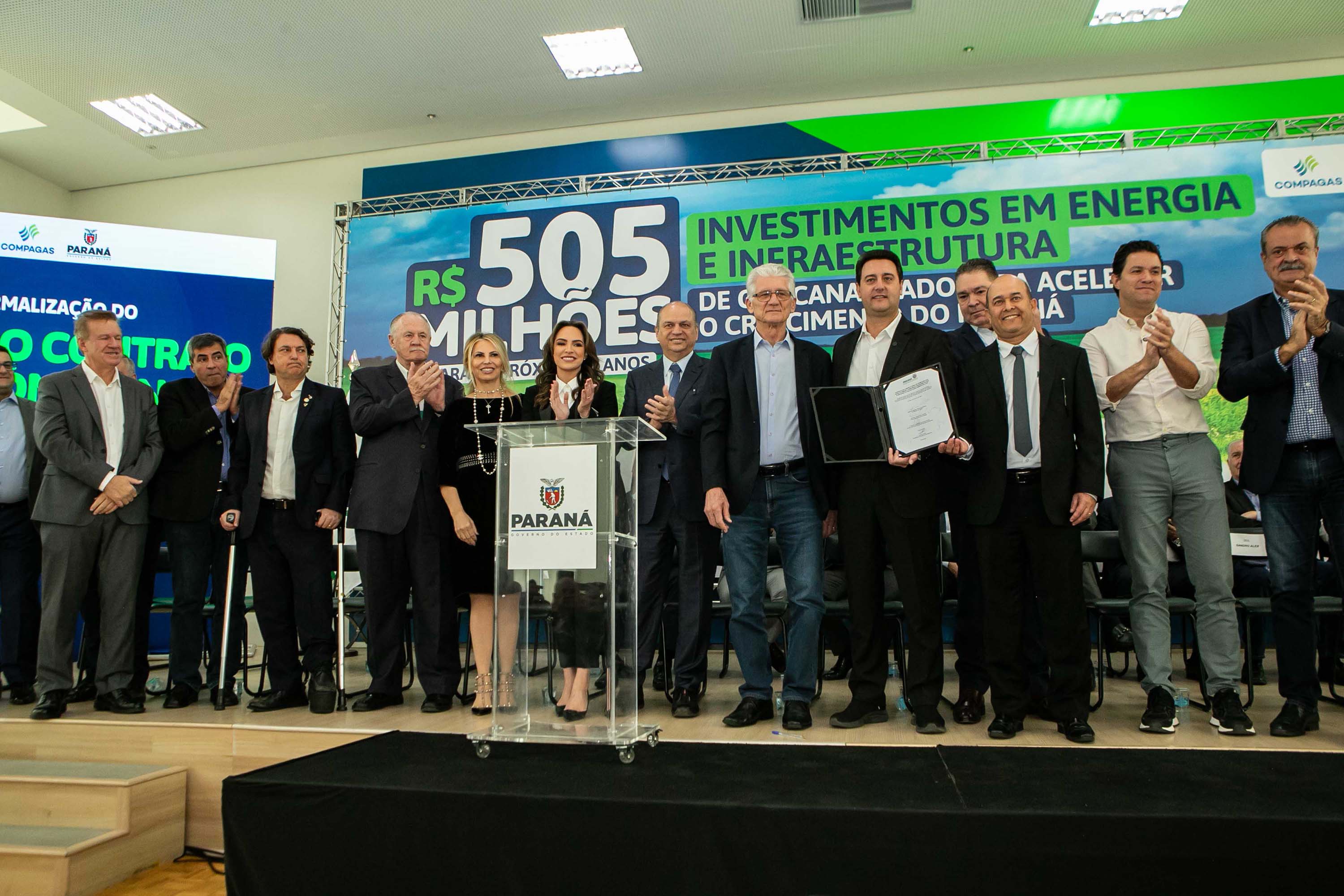 Curitiba, 24 de junho de 2024 - Governador Carlos Massa Ratinho Junior anunciou investimentos de R$ 505 milhões em energia e infraestrutura de gás canalizado para acelarar o crescimento do Paraná.