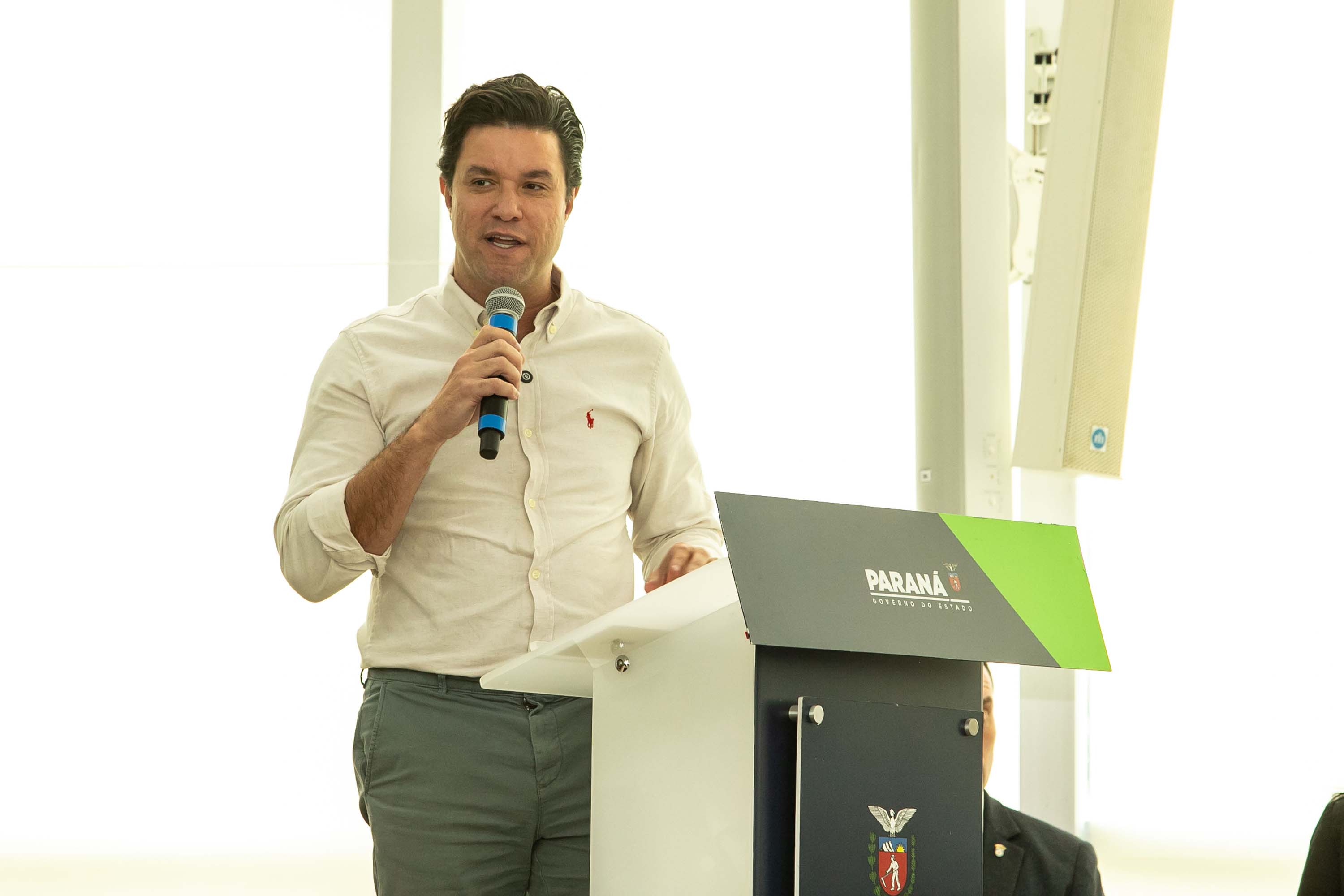 Curitiba, 24 de junho de 2024 - Governador Carlos Massa Ratinho Junior anunciou investimentos de R$ 505 milhões em energia e infraestrutura de gás canalizado para acelarar o crescimento do Paraná.