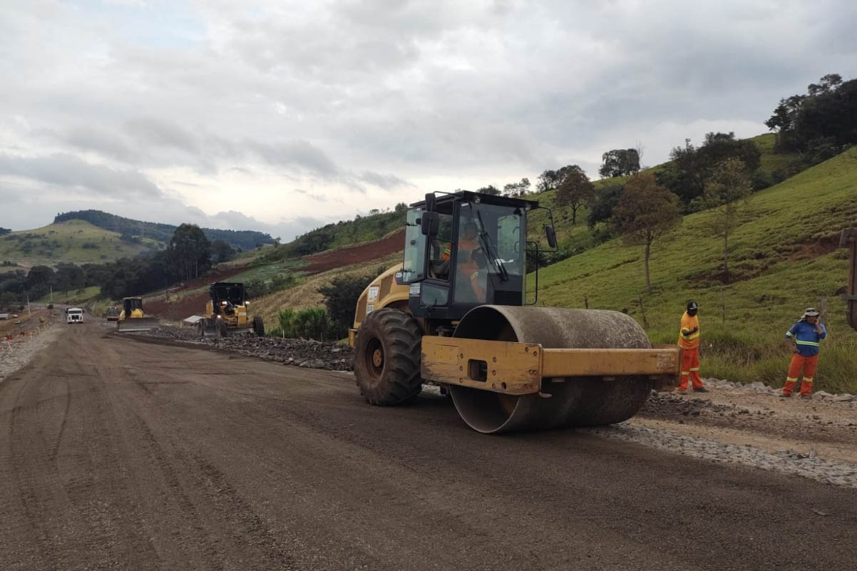 Governo do Estado vai entregar quatro grandes obras rodoviárias até começo de 2025