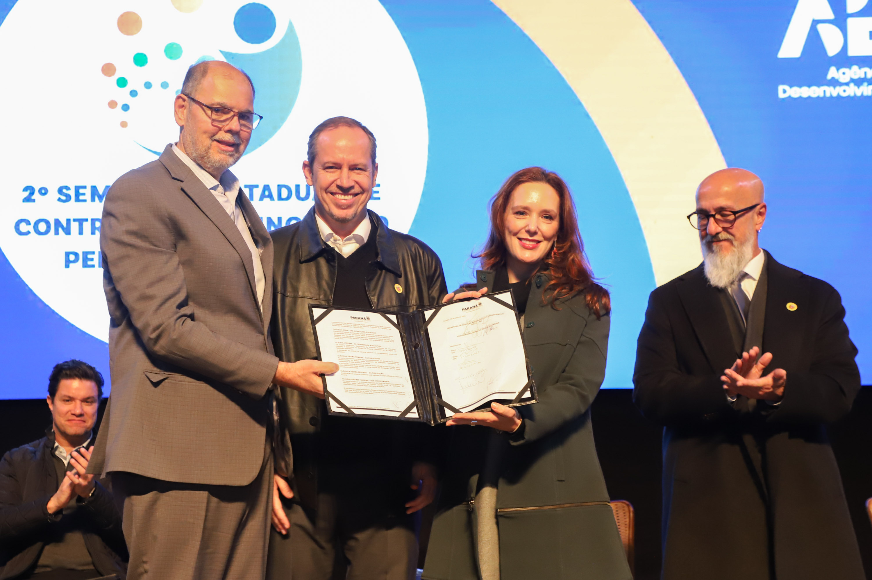 O Governo do Estado, por meio da Secretaria da Inovação, Modernização e Transformação Digital (SEI), apresentou nesta terça-feira (13) novidades voltadas à inovação: a criação de um novo hub para Govtechs e um acordo de colaboração com a Agência Brasileira de Desenvolvimento Industrial (ABDI), do governo federal, que dará apoio técnico especializado para futuras contratações do Estado em Pesquisa e Desenvolvimento (P&D).