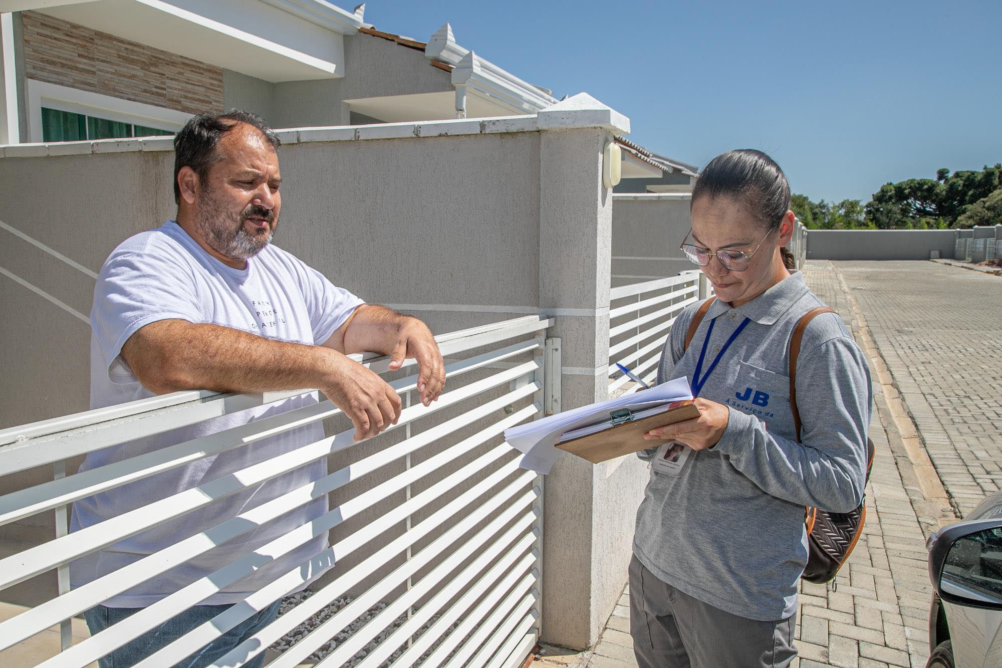 Copel visita consumidores para cadastro de fatura digital