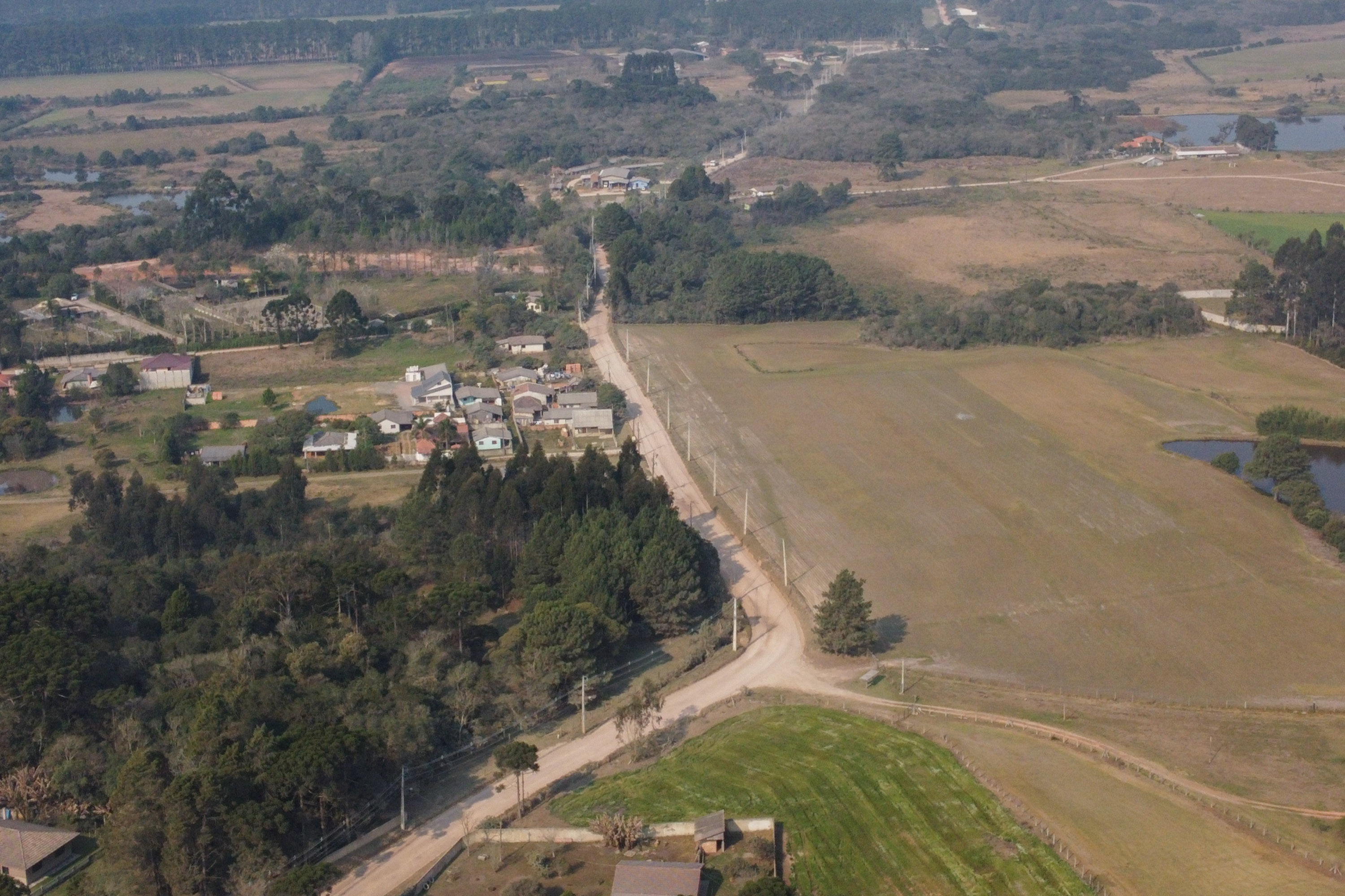 Estrada que liga São José dos Pinhais a Mandirituba