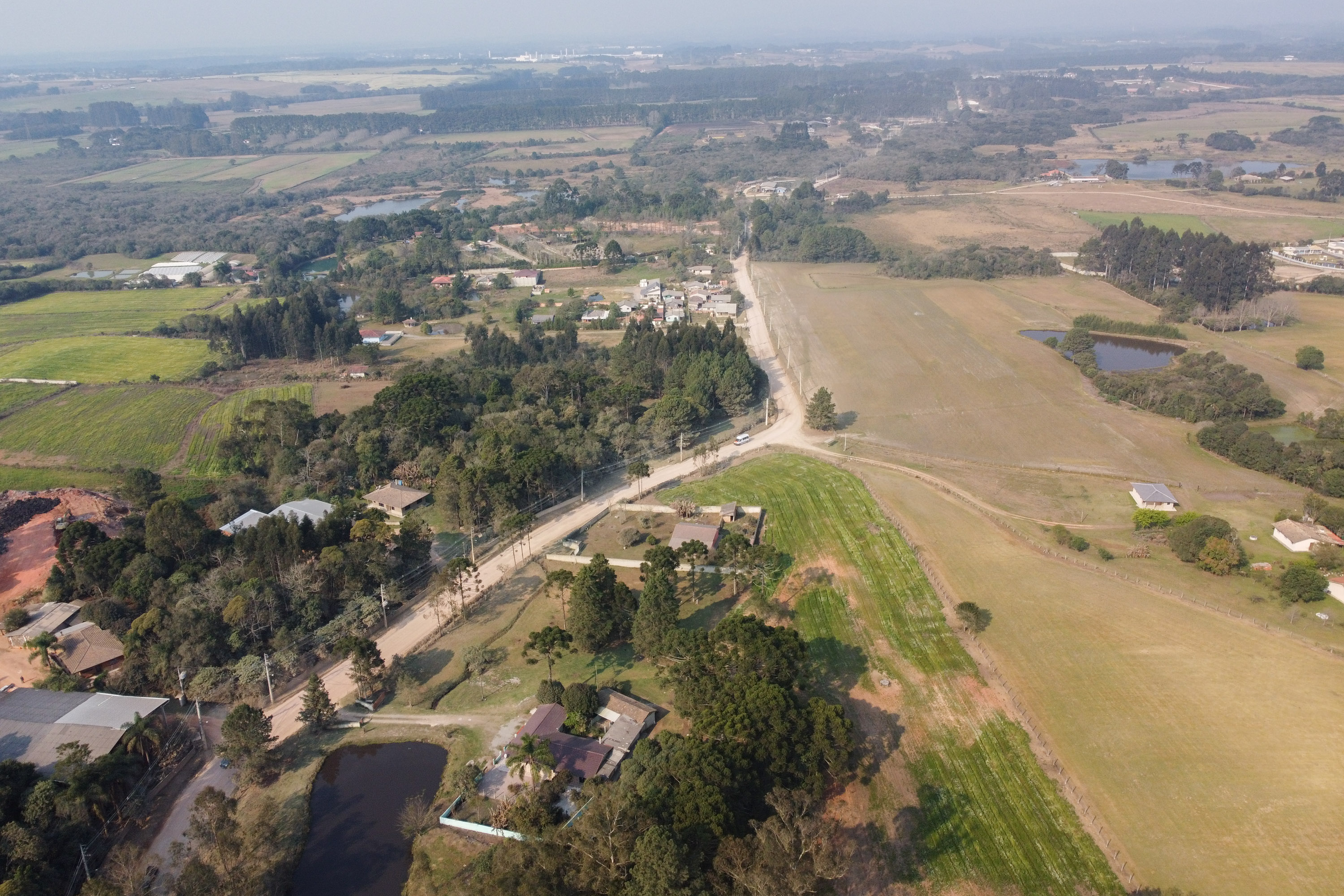 Estrada que liga São José dos Pinhais a Mandirituba