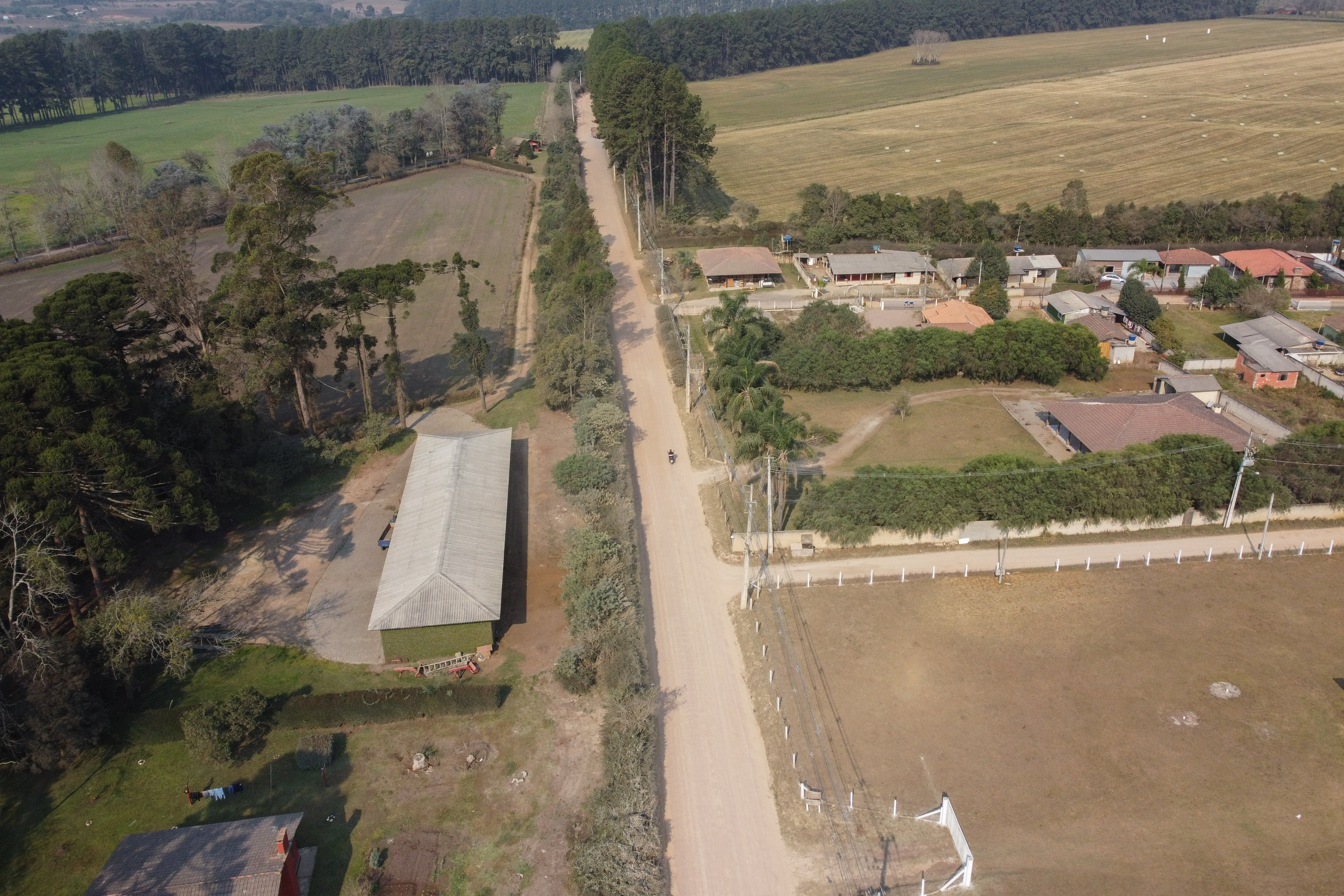 Estrada que liga São José dos Pinhais a Mandirituba