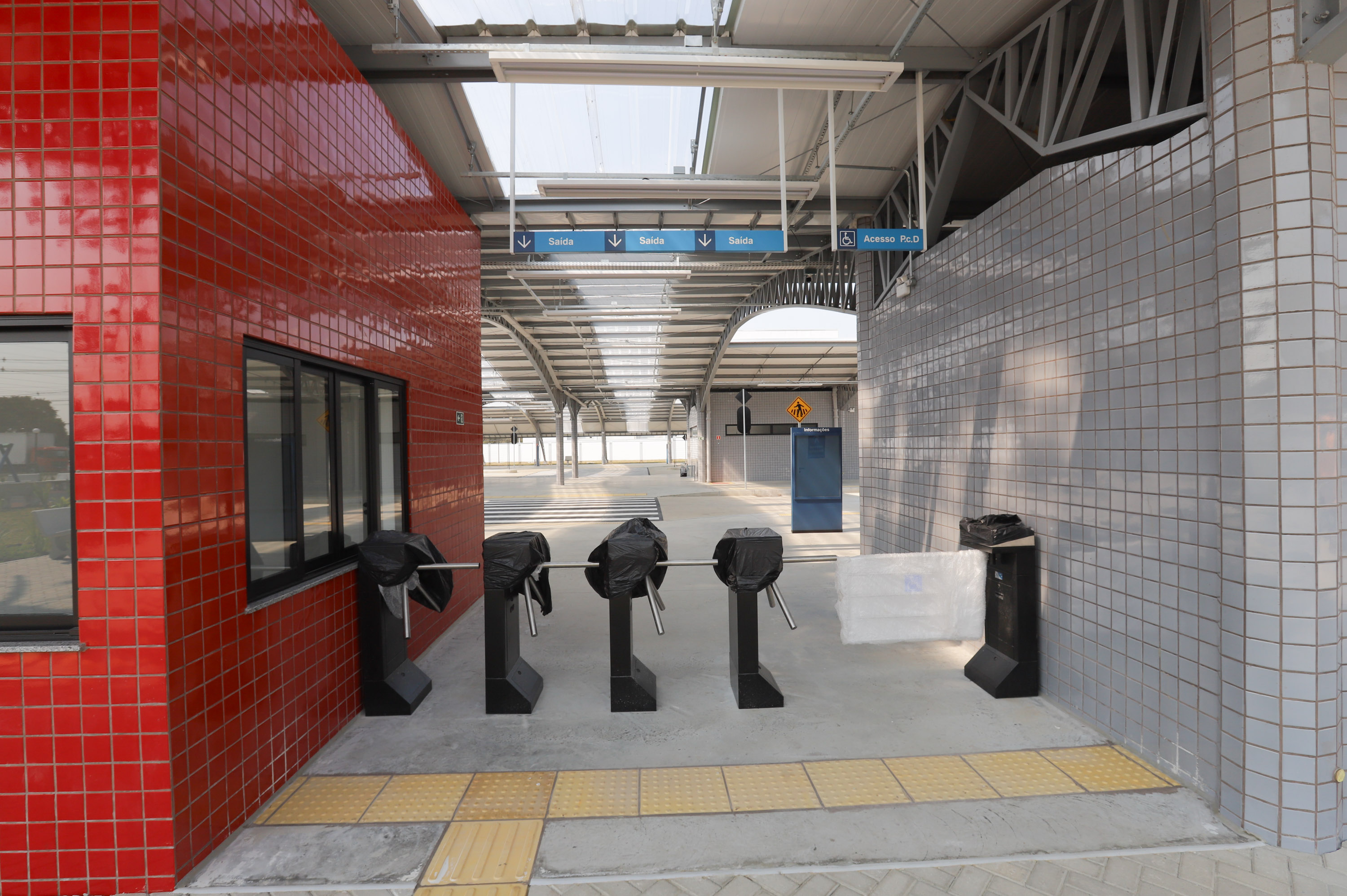 Terminal de São José dos Pinhais.