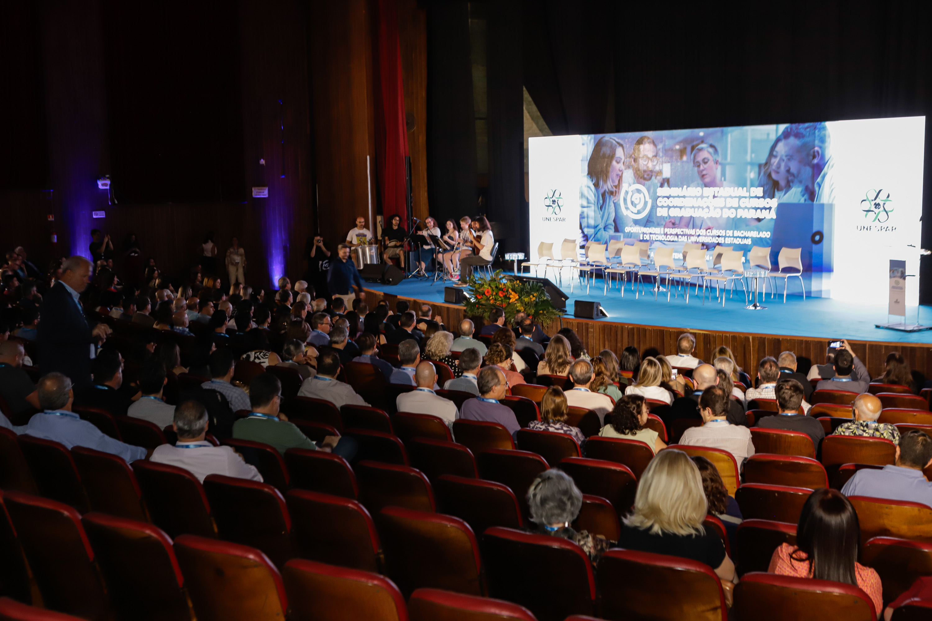Estado viabiliza com o Google qualificação em IA para alunos das universidades estaduais