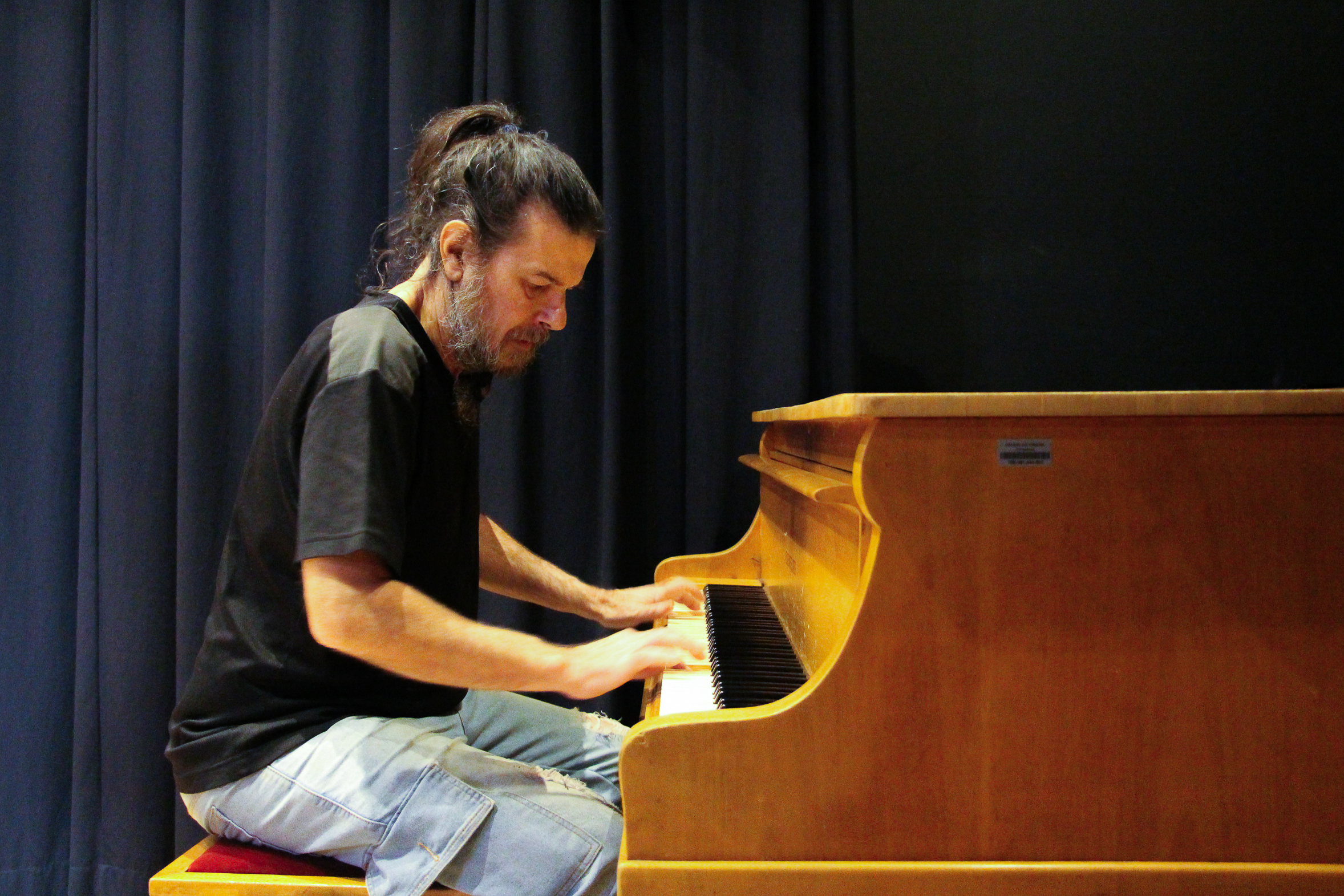 Centro Cultural Teatro Guaíra - Guairão - Espetáculo Lendas Brasileiras – De 11 a 15 de outubro, está em cartaz o espetáculo “Lendas Brasileiras”, realizado pelo Balé Teatro Guaíra em parceria com a Orquestra Sinfônica do Paraná