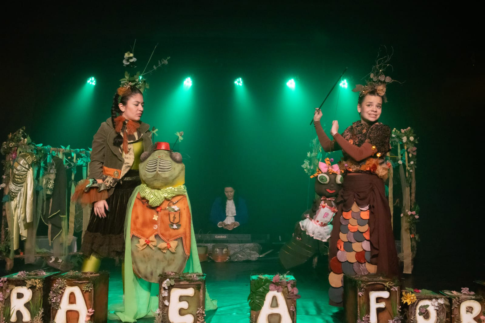 Centro Cultural Teatro Guaíra ( CCTG ) - Guairão - Os Paralamas do Sucesso - 40 anos – Uma das mais importantes bandas da história da música pop rock brasileira, os Paralamas do Sucesso farão única apresentação no auditório Bento Munhoz da Rocha Neto (Guairão)