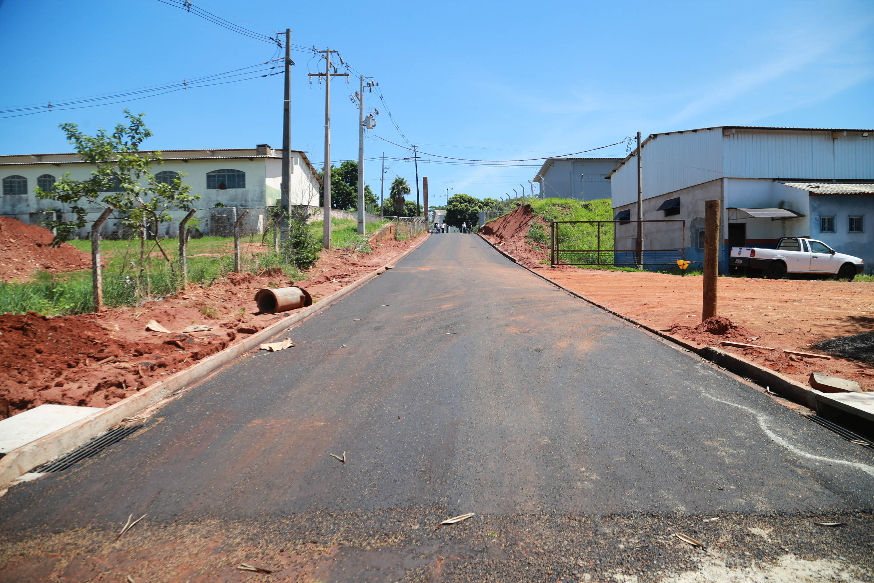 Estado já aplicou R$ 1,7 bilhão em obras e melhorias nos municípios do Paraná em 2024