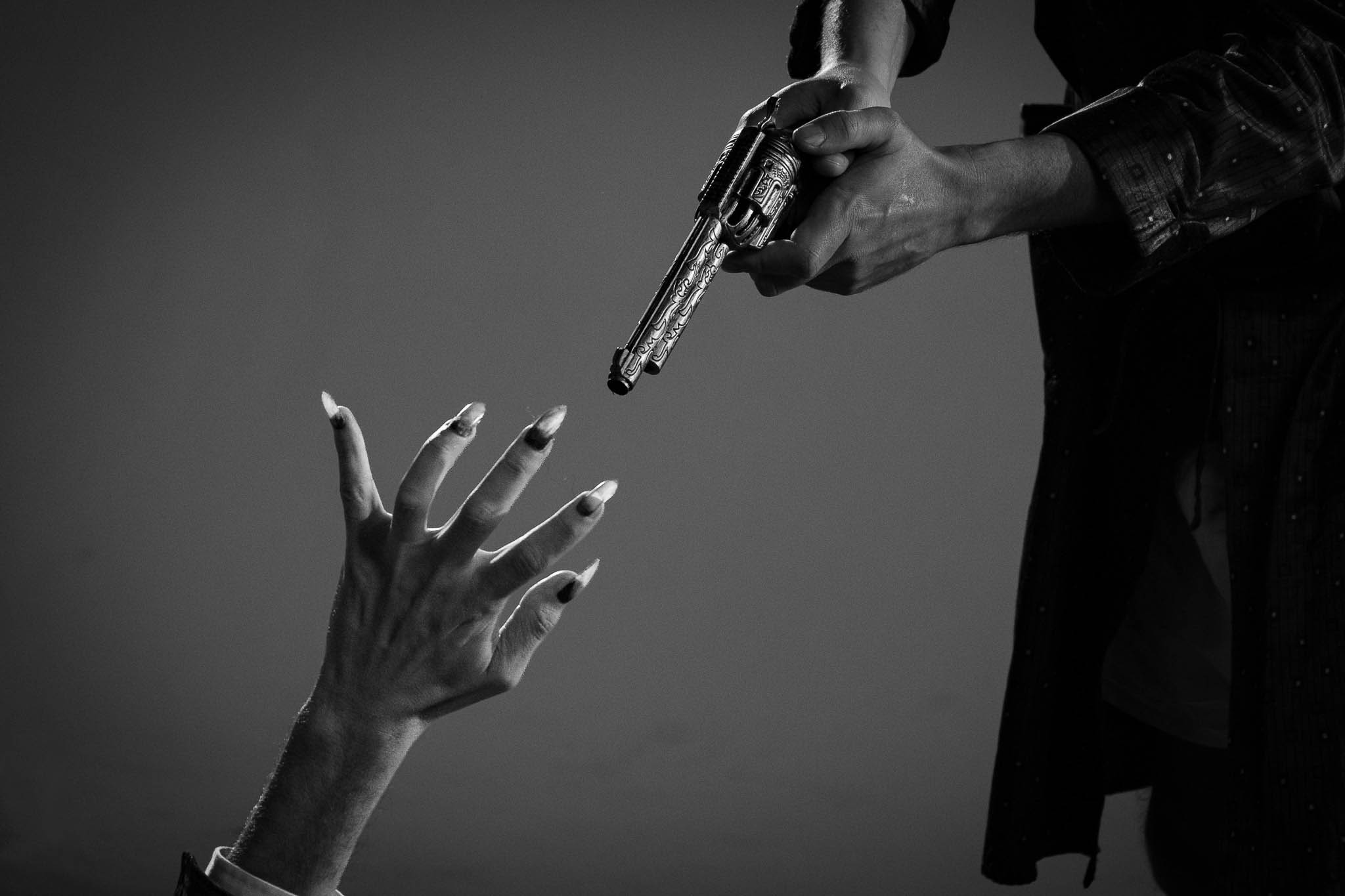 Nando Reis, sertanejos, peças teatrais e novas exposições no MON: confira a agenda cultural