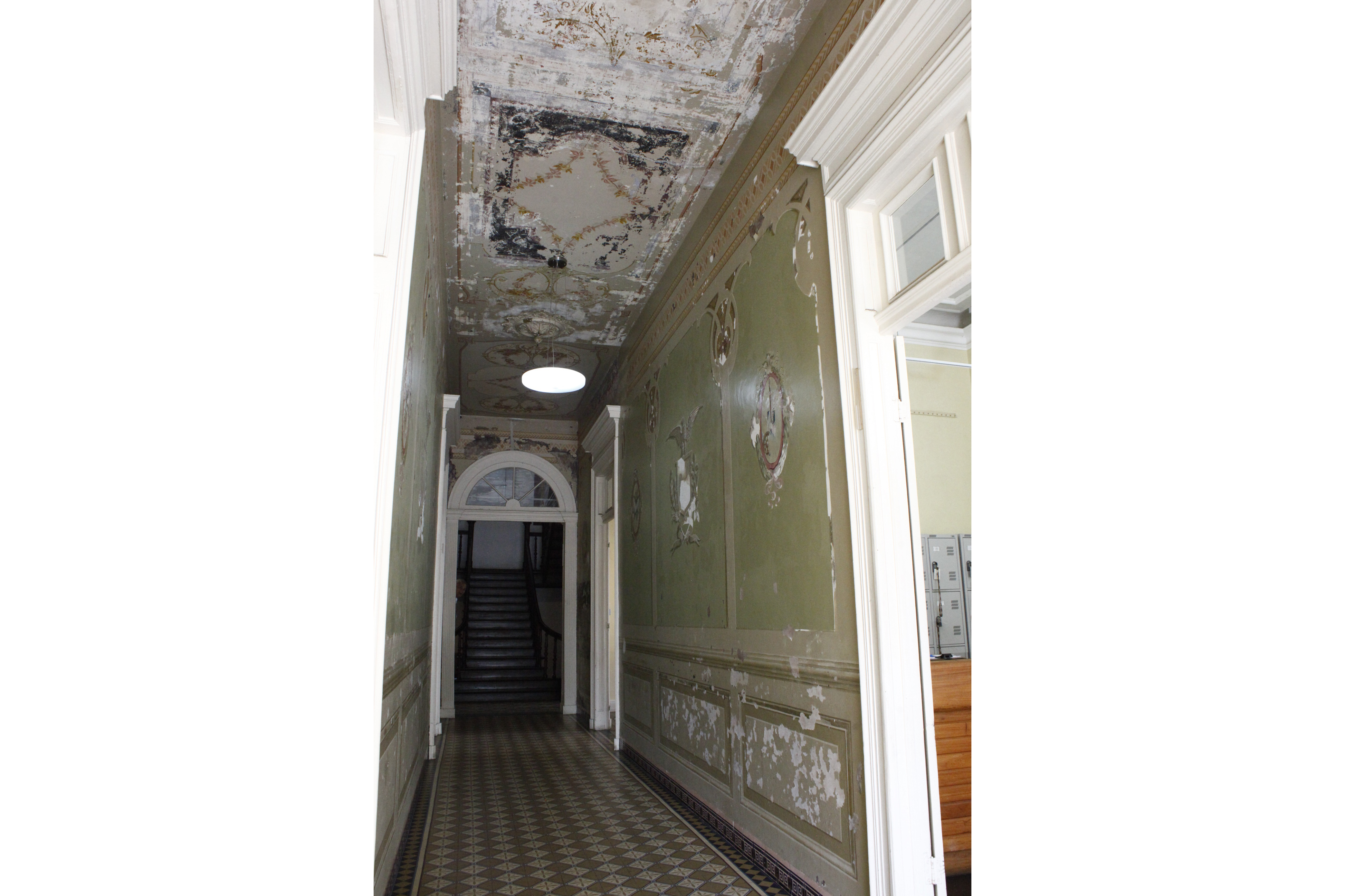 Centro Cultural Teatro Guaíra - CCTG - Guairinha - Ninguém Dirá Que É Tarde Demais, com Arlete Salles e Edwin Luisi – Arlete Salles retorna aos palcos ao lado de Edwin Luisi em uma peça que explora o amor na terceira idade, ambientada no isolamento social da pandemia de Covid-19.