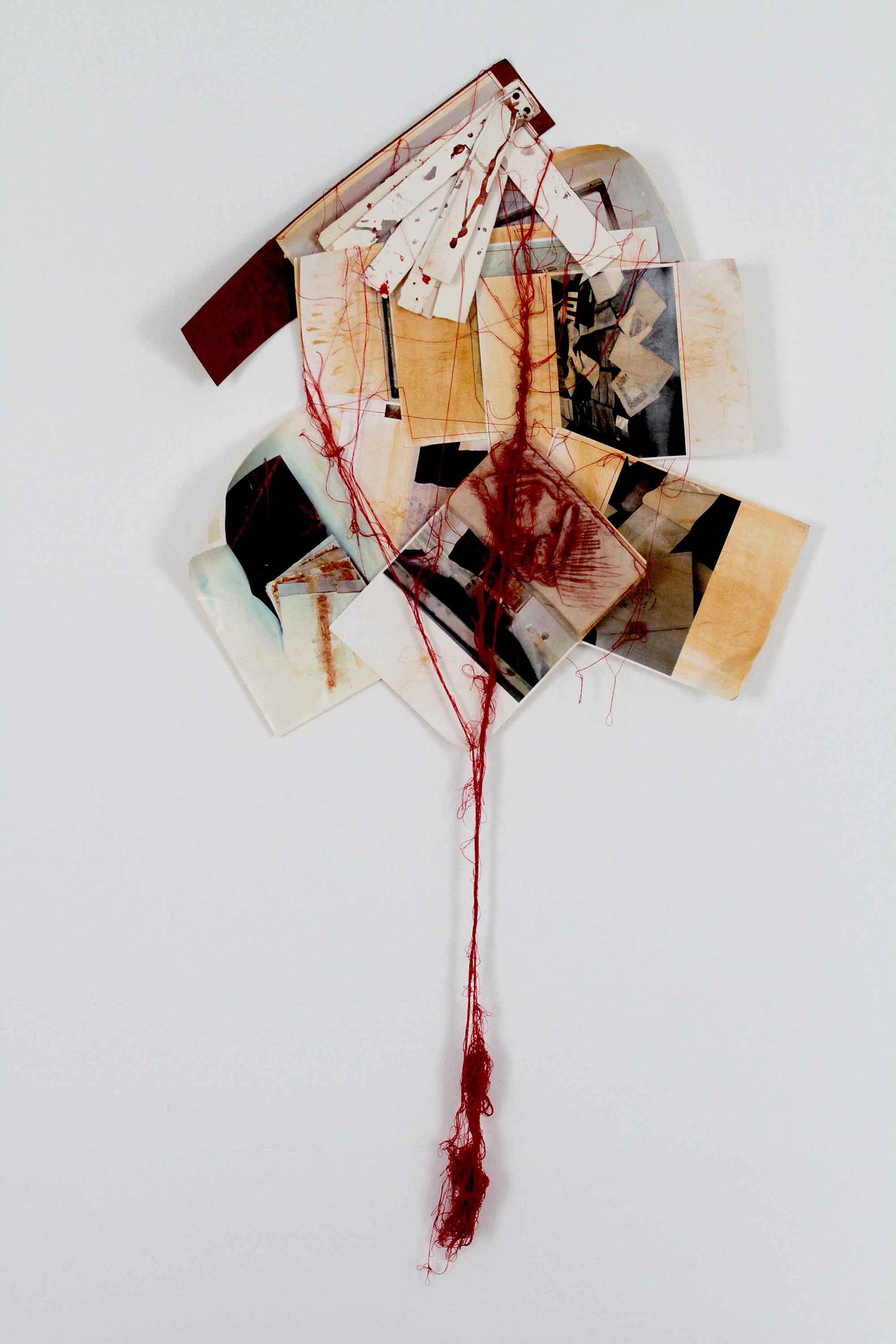 Museu de Arte Contemporânea do Paraná (MAC Paraná) - No MAC no MON, a artista Guita Soifer apresenta a exposição a Trama Intrincada do Tempo que traz pinturas, esculturas, fotografias, gravuras, vídeos e instalações explorando o tempo, a memória e as transformações da matéria