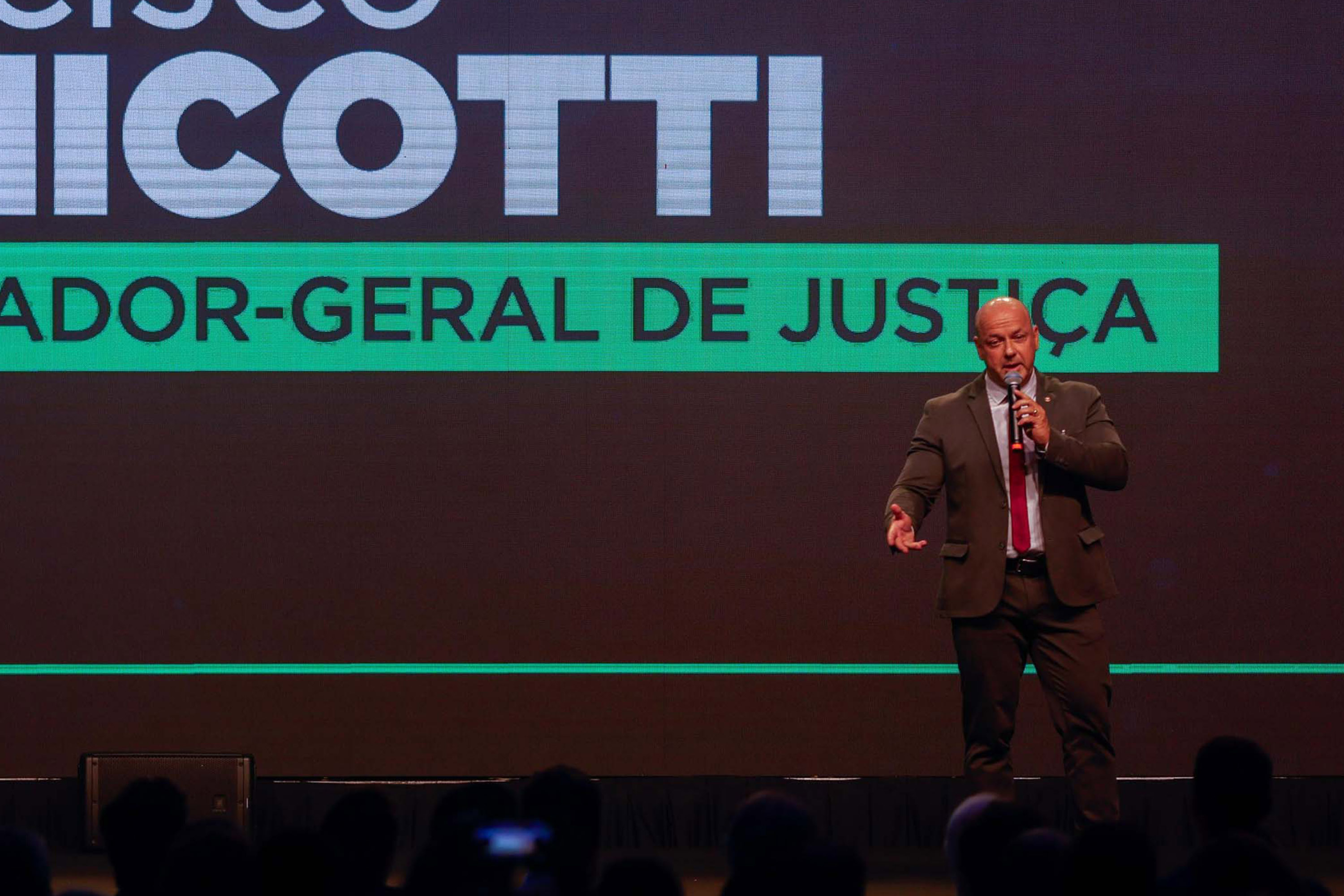 Ratinho Junior apresenta panorama do Estado a prefeitos no Paraná Mais Cidades