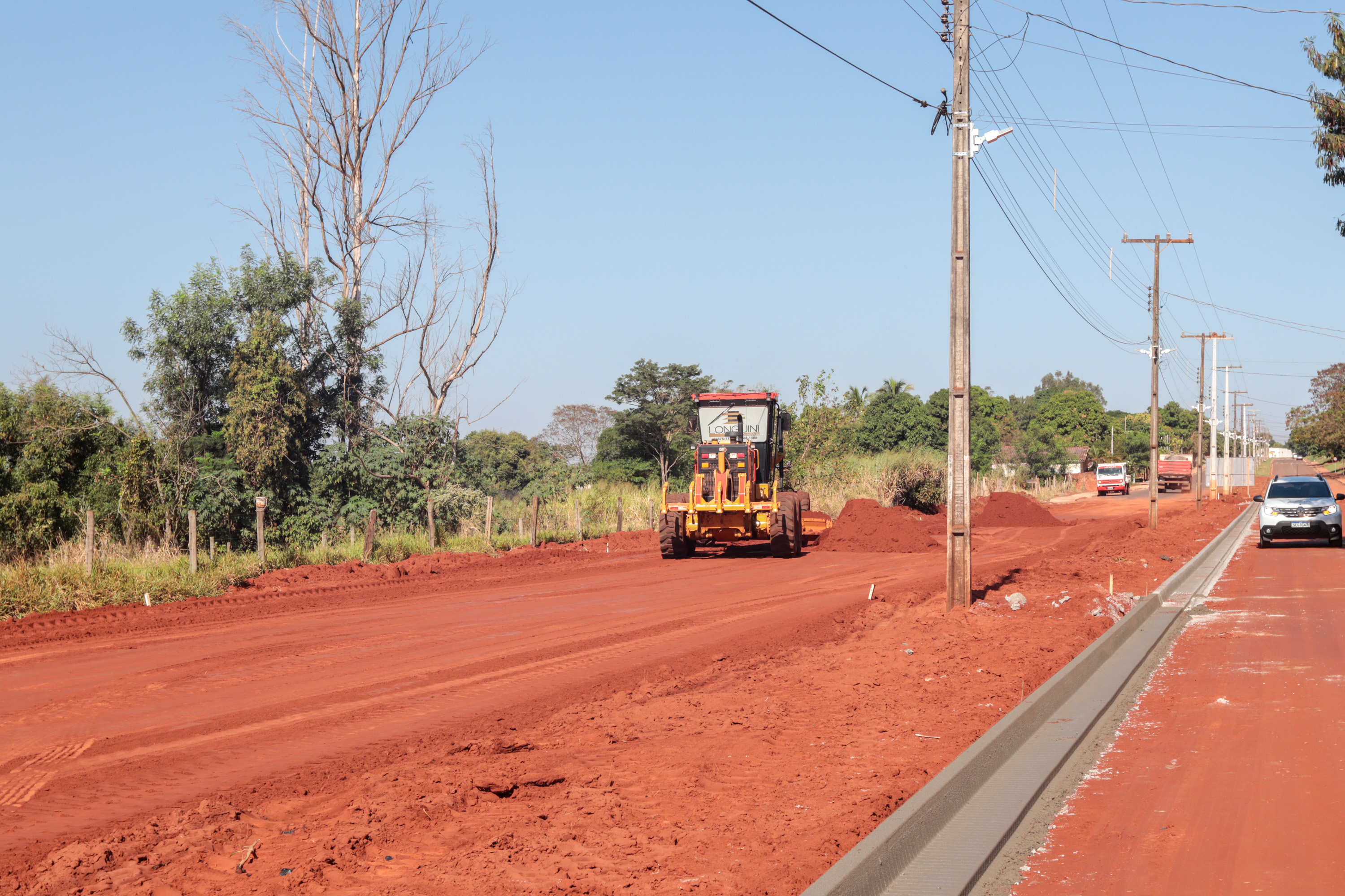Obras do Asfalto Novo em Mirador. Foto: Geraldo Bubnial/AEN
