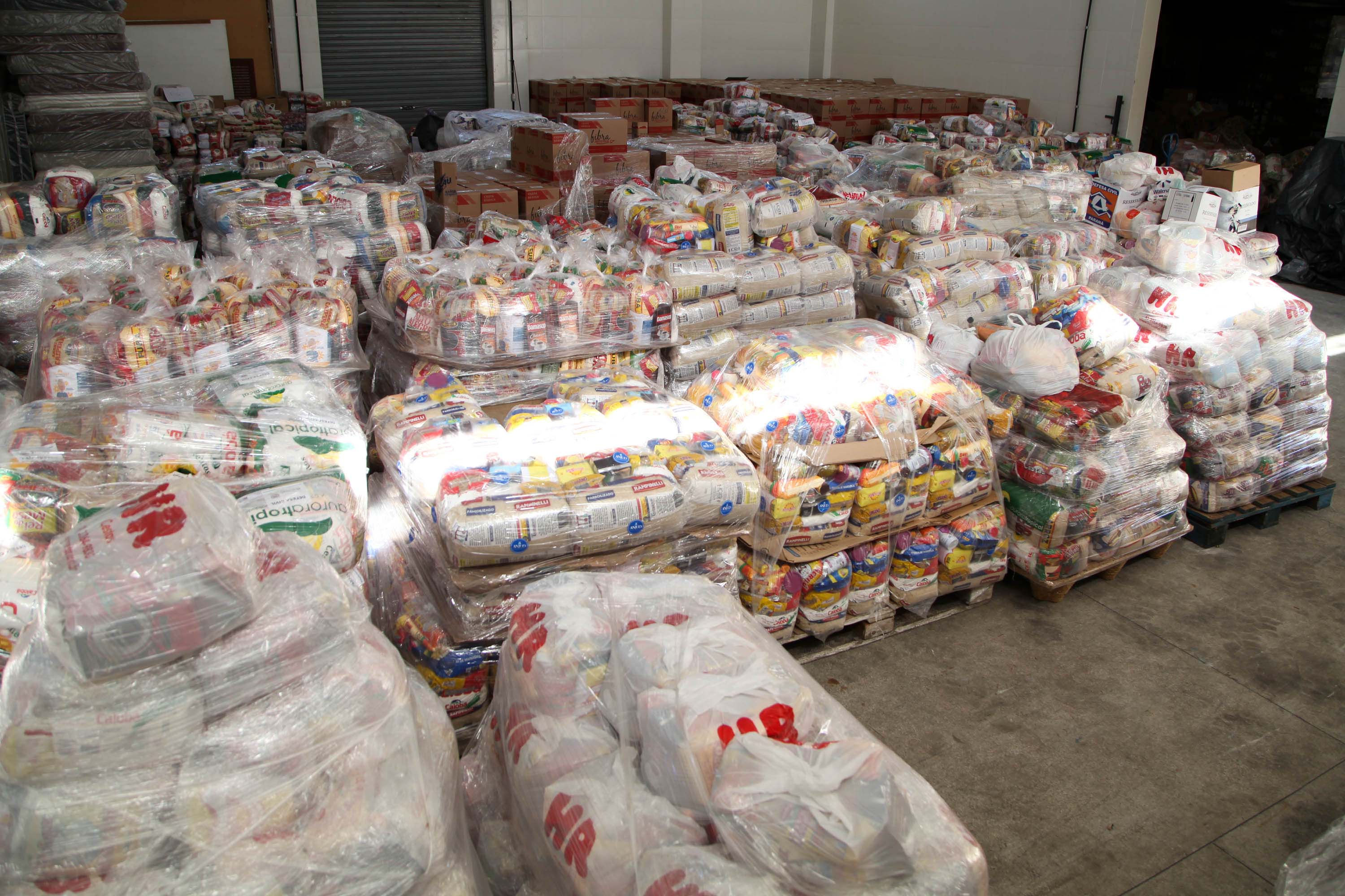 Novo estudo mostra Paraná como estado que menos cobra imposto na cesta básica