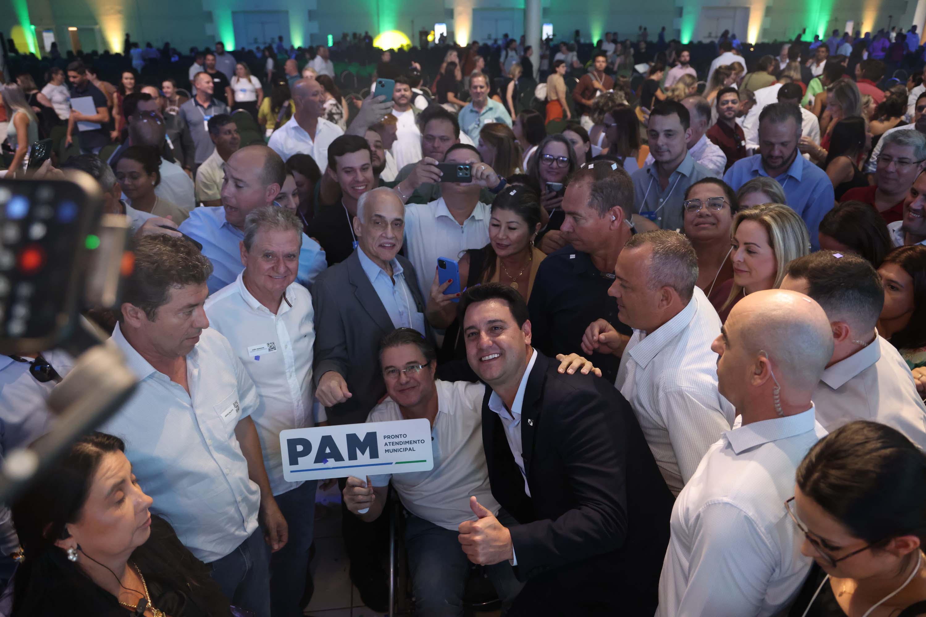 O governador Carlos Massa Ratinho Junior anunciou nesta quinta-feira (13) a liberação de R$ 1,2 bilhão para a saúde pública do Estado, durante o evento Saúde em Movimento, em Foz do Iguaçu, na região Oeste.