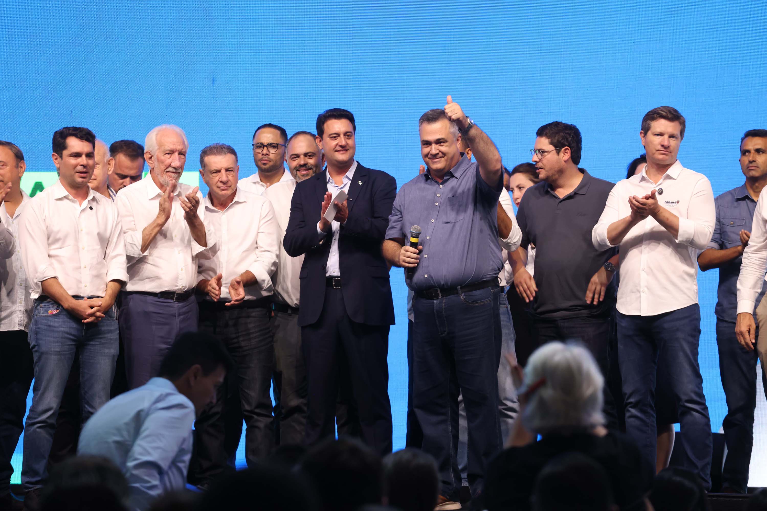 O governador Carlos Massa Ratinho Junior anunciou nesta quinta-feira (13) a liberação de R$ 1,2 bilhão para a saúde pública do Estado, durante o evento Saúde em Movimento, em Foz do Iguaçu, na região Oeste.