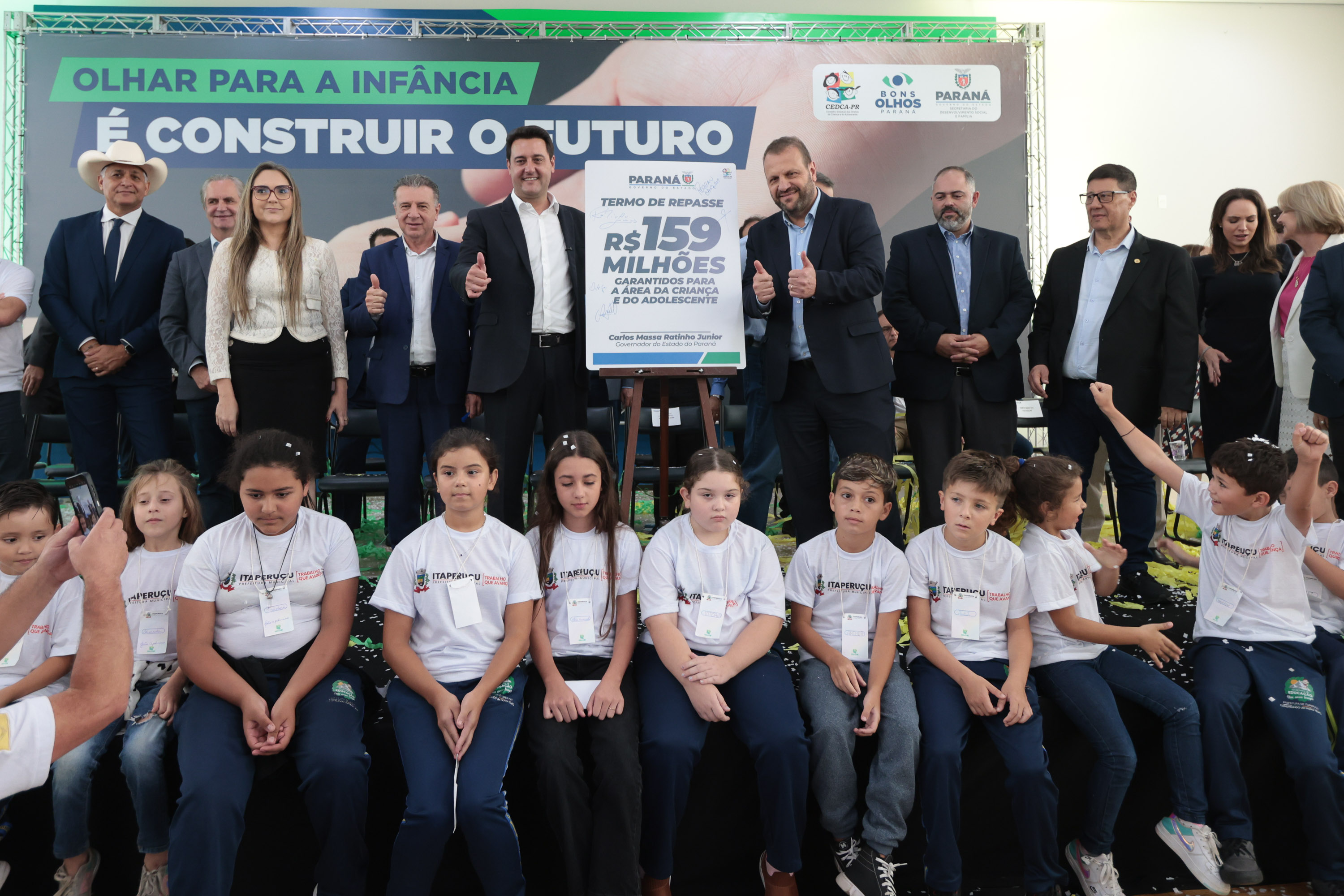 Os recursos poderão ser utilizados em materiais de consumo, pedagógico e esportivo, materiais de higiene e limpeza, artesanato e recreação, além do desenvolvimento de materiais de áudio, vídeo e foto, despesas com impressão de materiais gráficos, alimentos perecíveis e não-perecíveis, veículo e móveis. Foto: Geraldo Bubniak/AEN