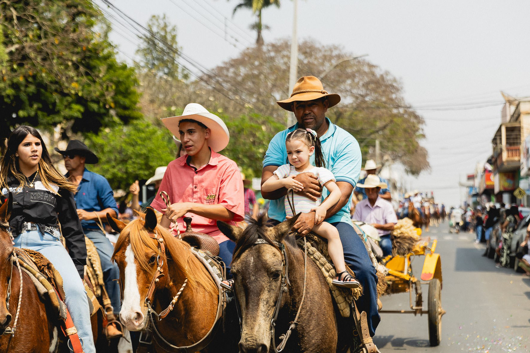 Atrações do frio: arraiás, festas da tainha e do feijão e tradições regionais movimentam o turismo