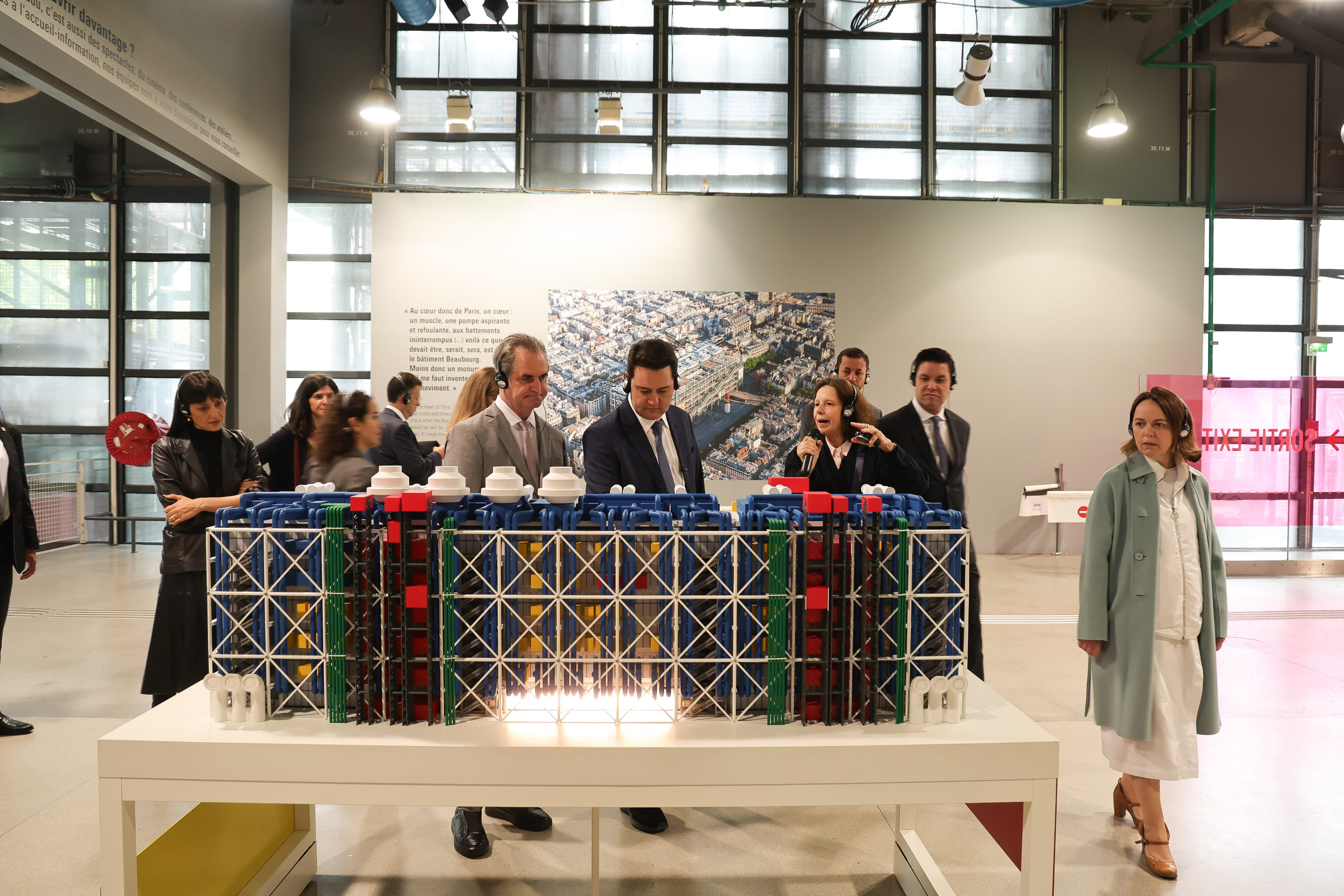 Centro Pompidou Paraná: Estado oficializa parceria para instalação de museu em Foz do Iguaçu