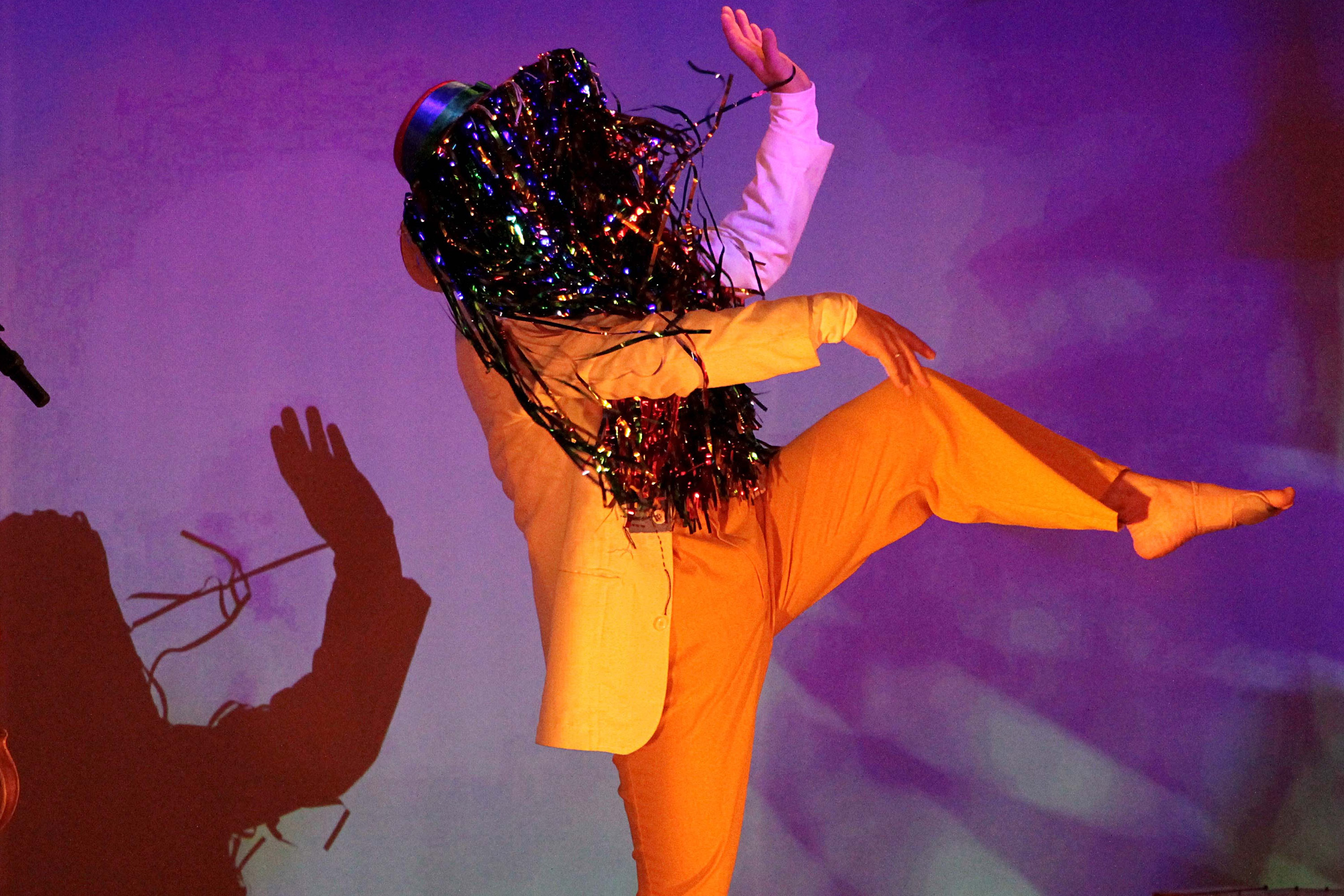 Orquestra no MON, trilhas sonoras no MIS-PR e peça alemã são destaques da semana