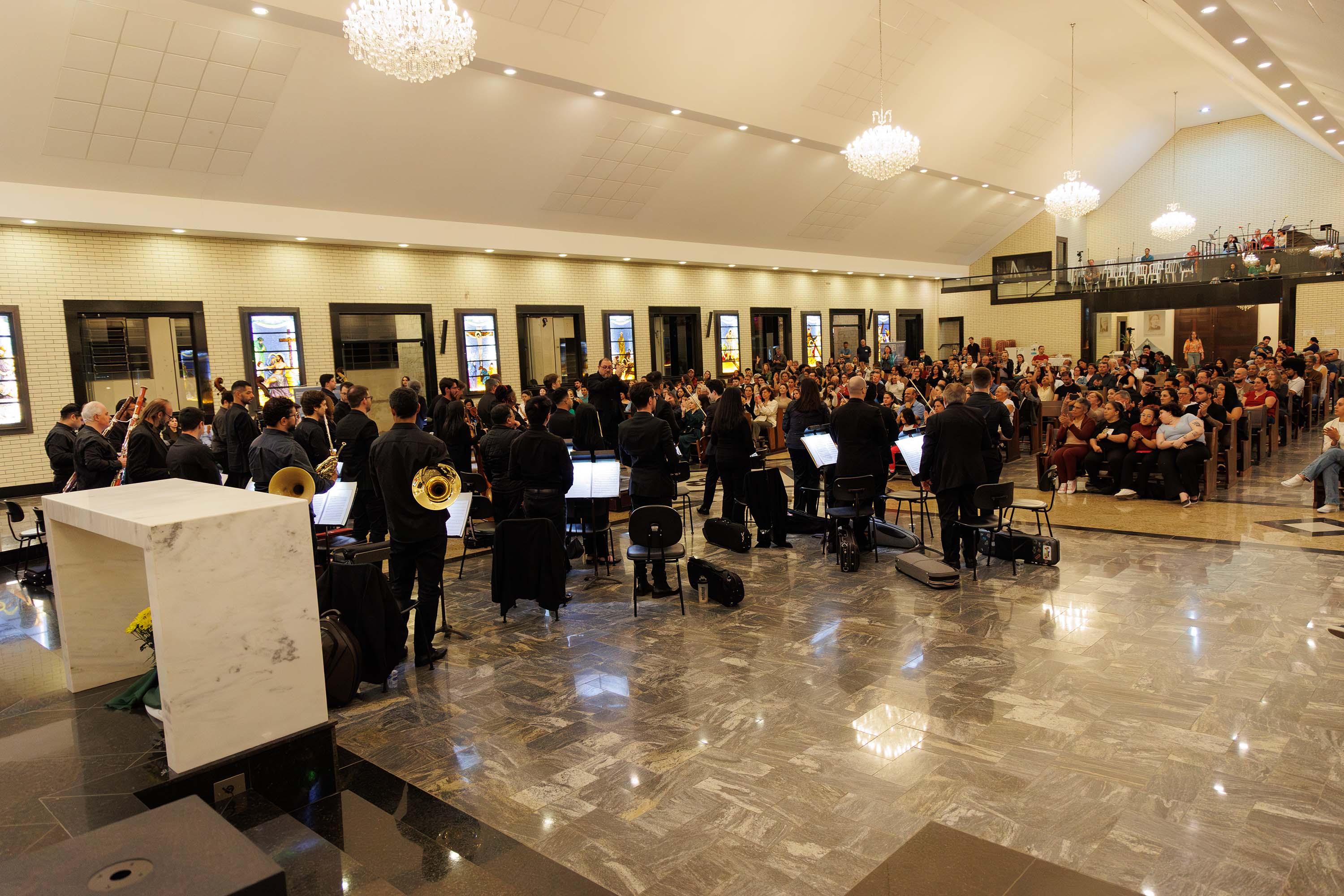 Jorge Aragão, Blindagem, Primavera dos Museus e peças teatrais agitam a agenda cultural