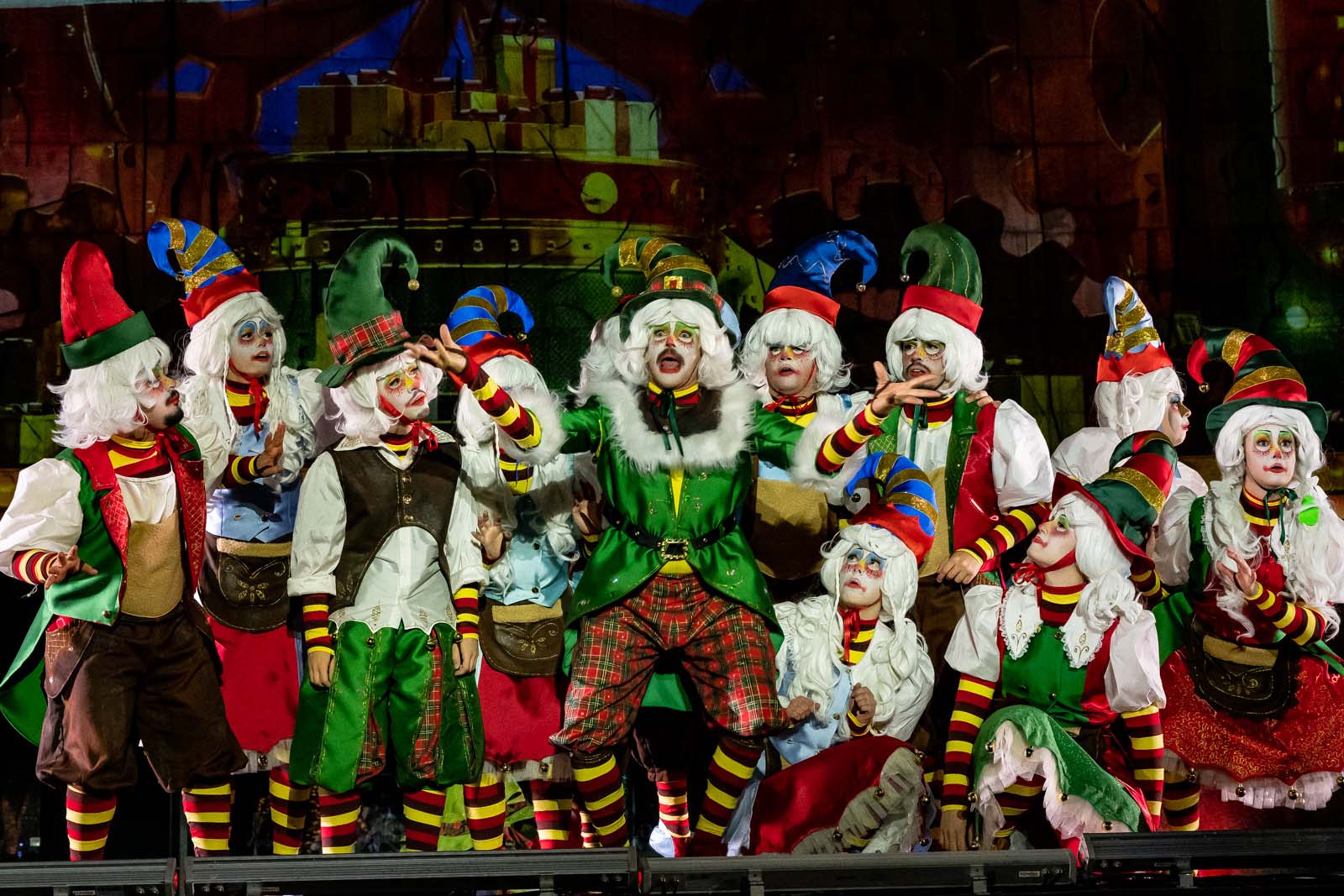 Três novidades no MON, Natal no Guaíra e estreia no MUPA estão na agenda cultural