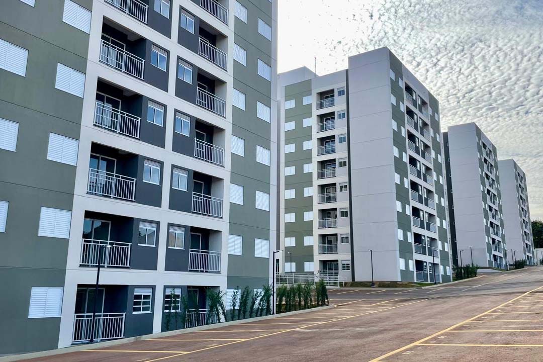 130 mil famílias: Casa Fácil impulsiona habitação e movimenta a economia do Paraná