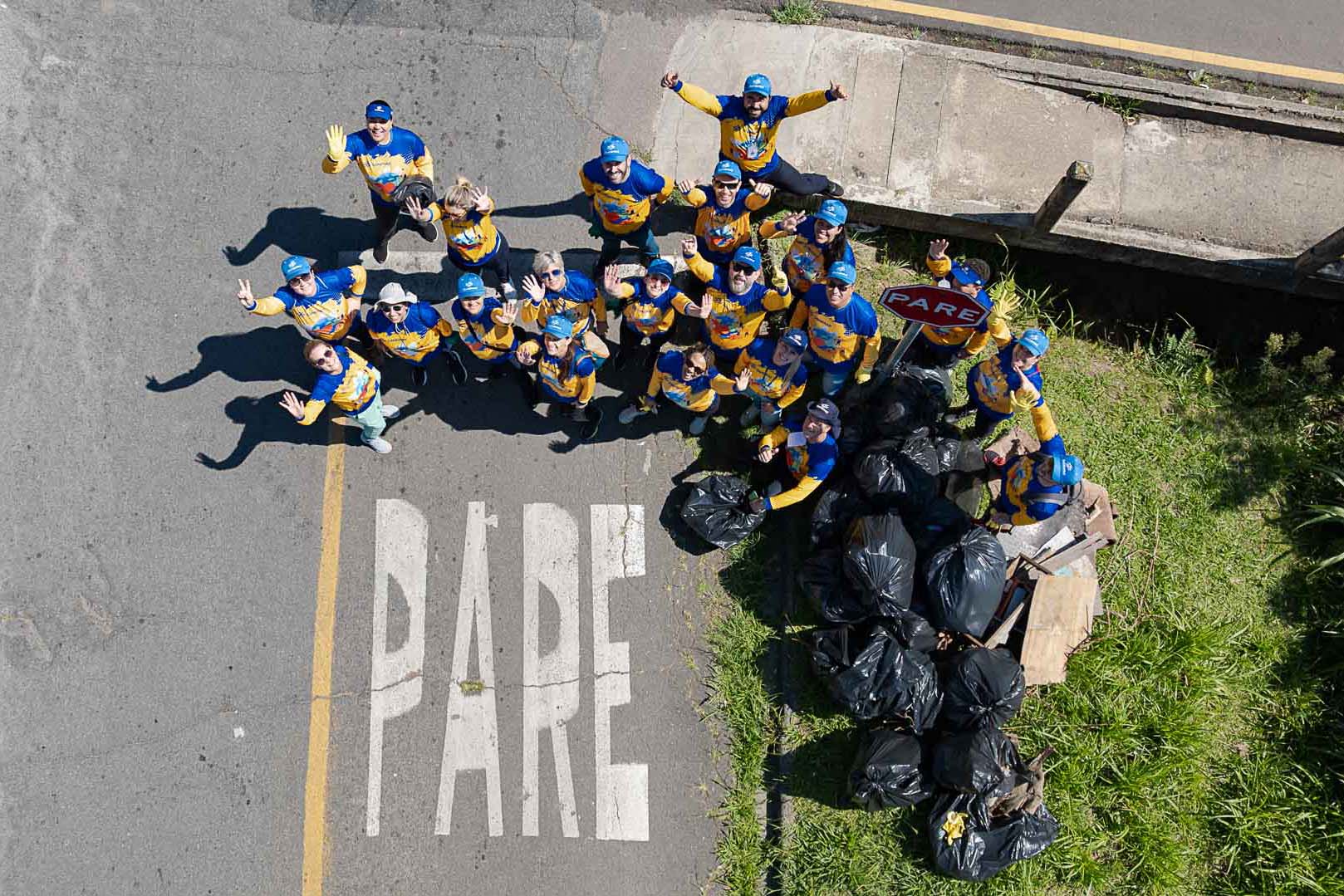 Sanepar mobiliza 350 voluntários em mutirão de limpeza de rios no Paraná