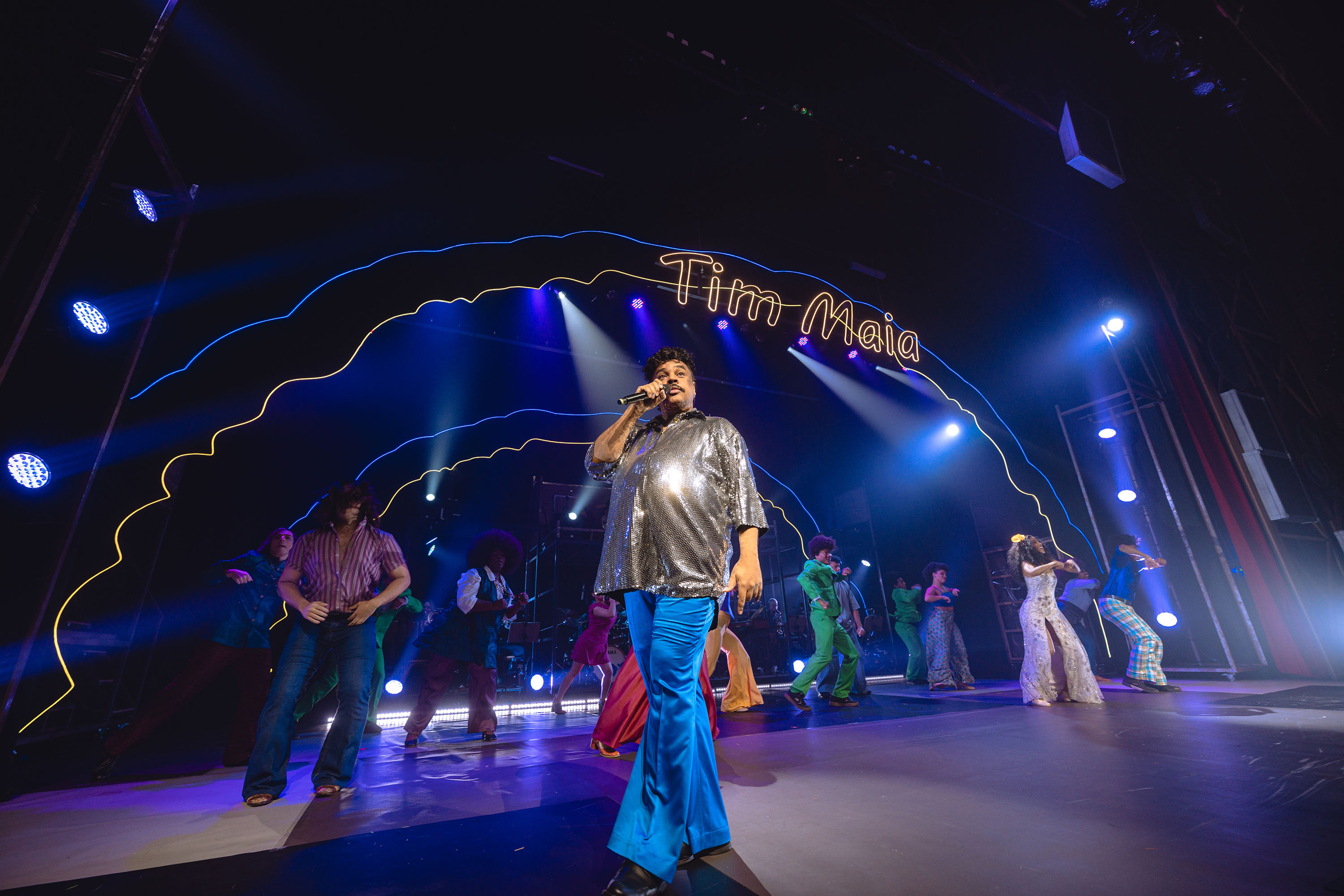 1.º museu-satélite, Festival de Curitiba e shows na Ilha do Mel marcam agenda da semana