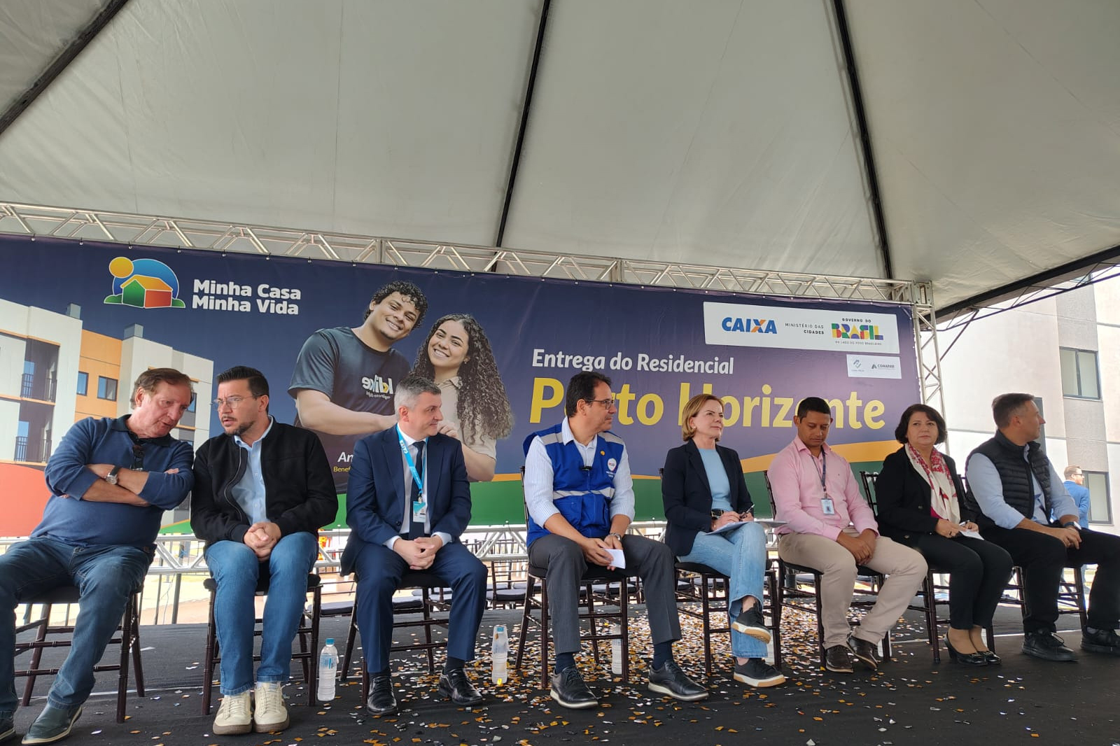240 famílias de Londrina conquistam imóvel próprio com subsídio do Governo do Estado