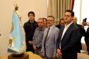 Governador Carlos Massa Ratinho Junior recebe a imagem de Nossa Senhora do Rocio no Palacio Iguaçu