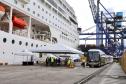 Navio com 2 mil turistas chega a Paranaguá e pode colocar Paraná na rota de cruzeiros