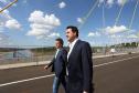 Governador Ratinho Junior faz última vistoria na Ponte da Integração, que está concluída