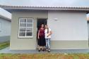 Mulheres são as mais beneficiadas com a construção de casas populares no Paraná 