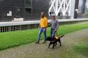 Conheça Rock e Roberto Leite, cão-guia e servidor cego que vão trabalhar no Governo do Paraná