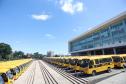 Governador entrega mais 173 ônibus escolares para a rede pública do Paraná