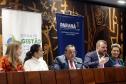 Governo lança programa que garante fraldas e absorventes a crianças e adolescentes