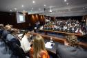Governo lança programa que garante fraldas e absorventes a crianças e adolescentes