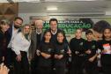Governo do Paraná começa a entregar 50 mil tablets para alunos da rede estadual