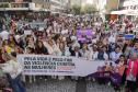 Caminhada reúne milhares de pessoas no Dia Estadual de Combate ao Feminicídio